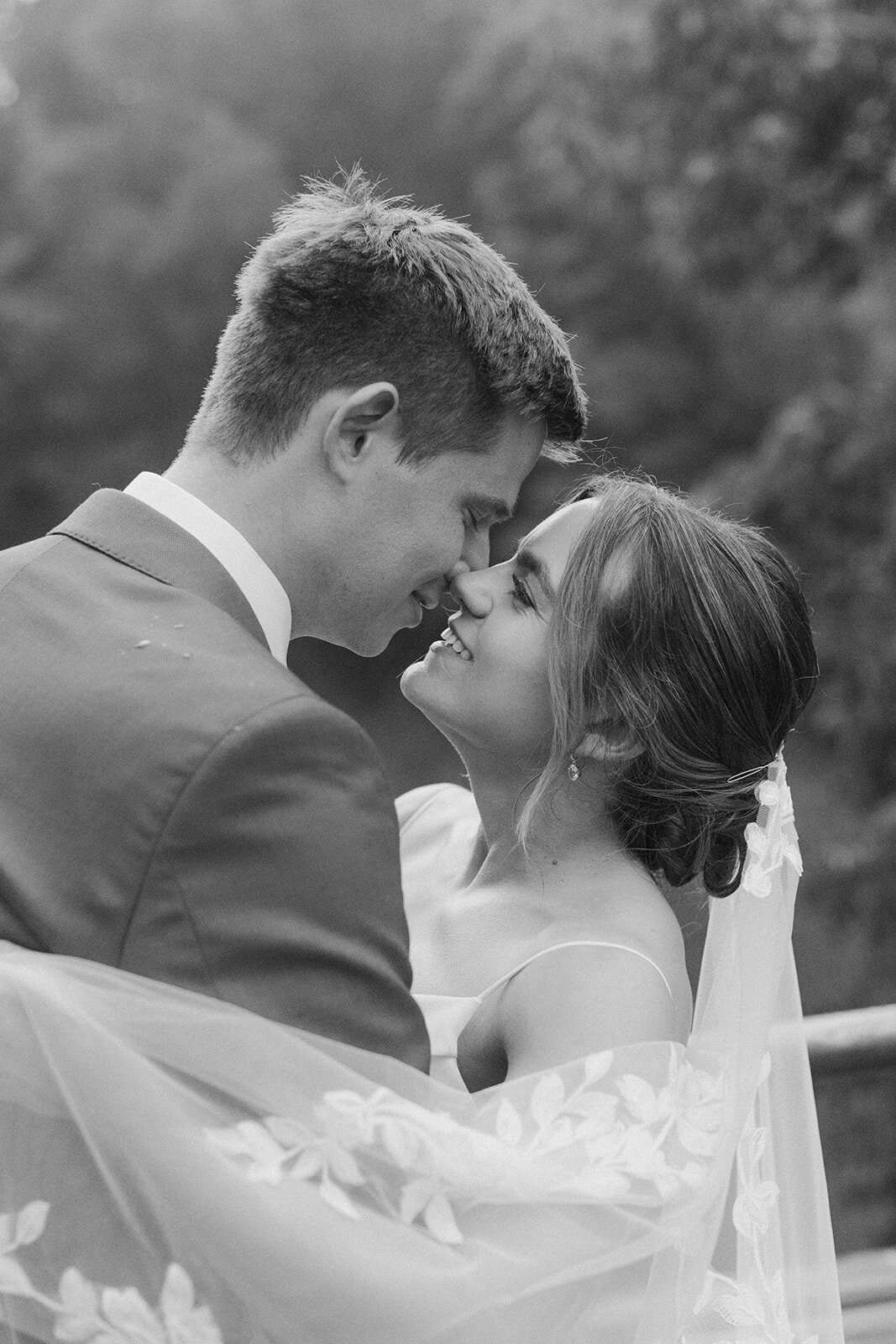 CD_Prospect_Park_Boathouse_Wedding_Wild_Sound_Photography_1J6A6232