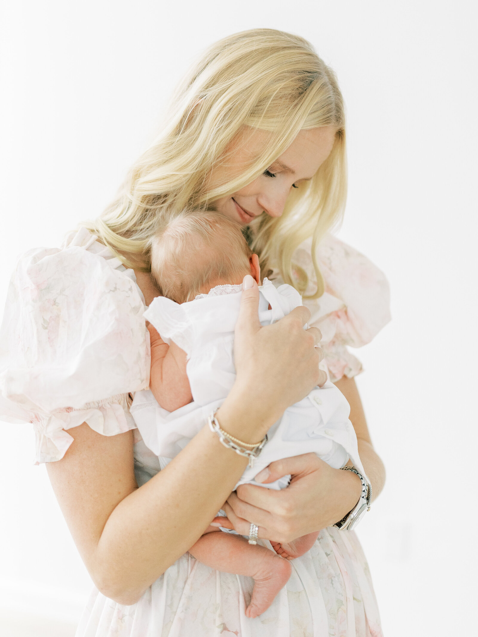 in-studio-newborn-session-motherhood-dallas.jpg