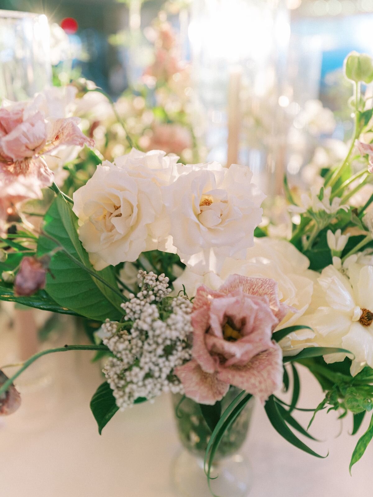 leila-james-events-newport-rhode-island-luxury-wedding-planner-castle-hill-inn-venue-jillian-knight-wedding-photographer-A.Reception87 copy