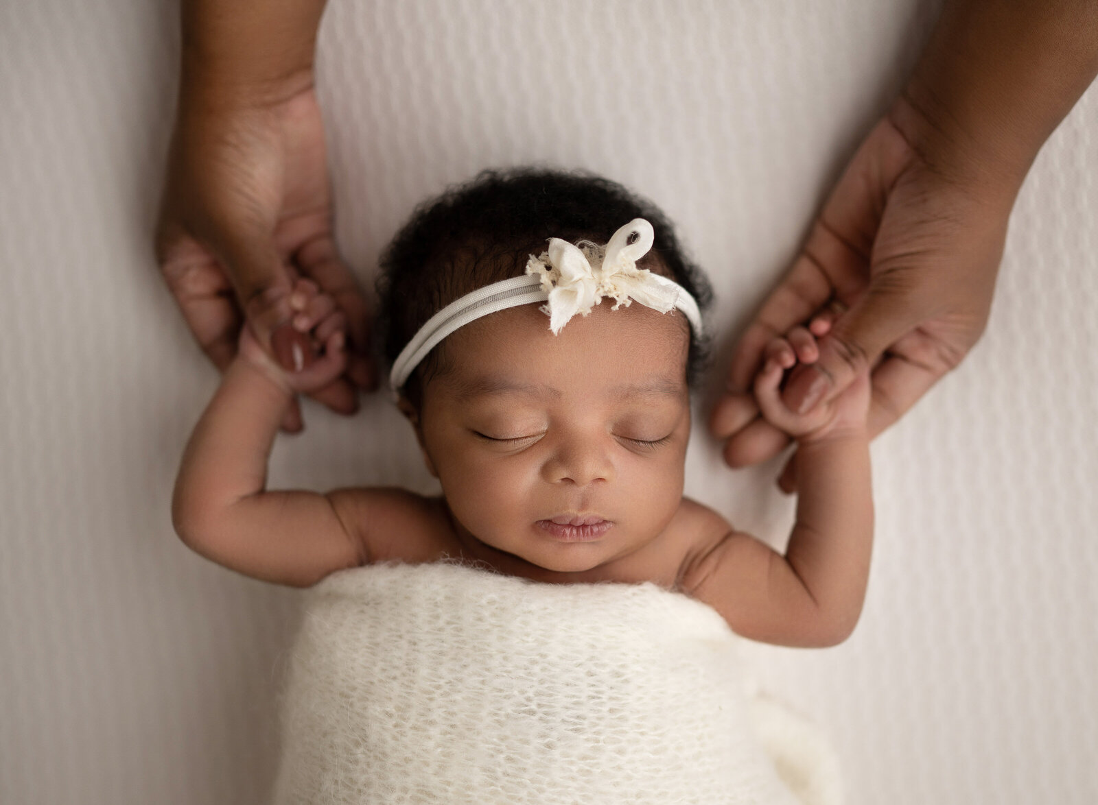 newborn family photoshoot