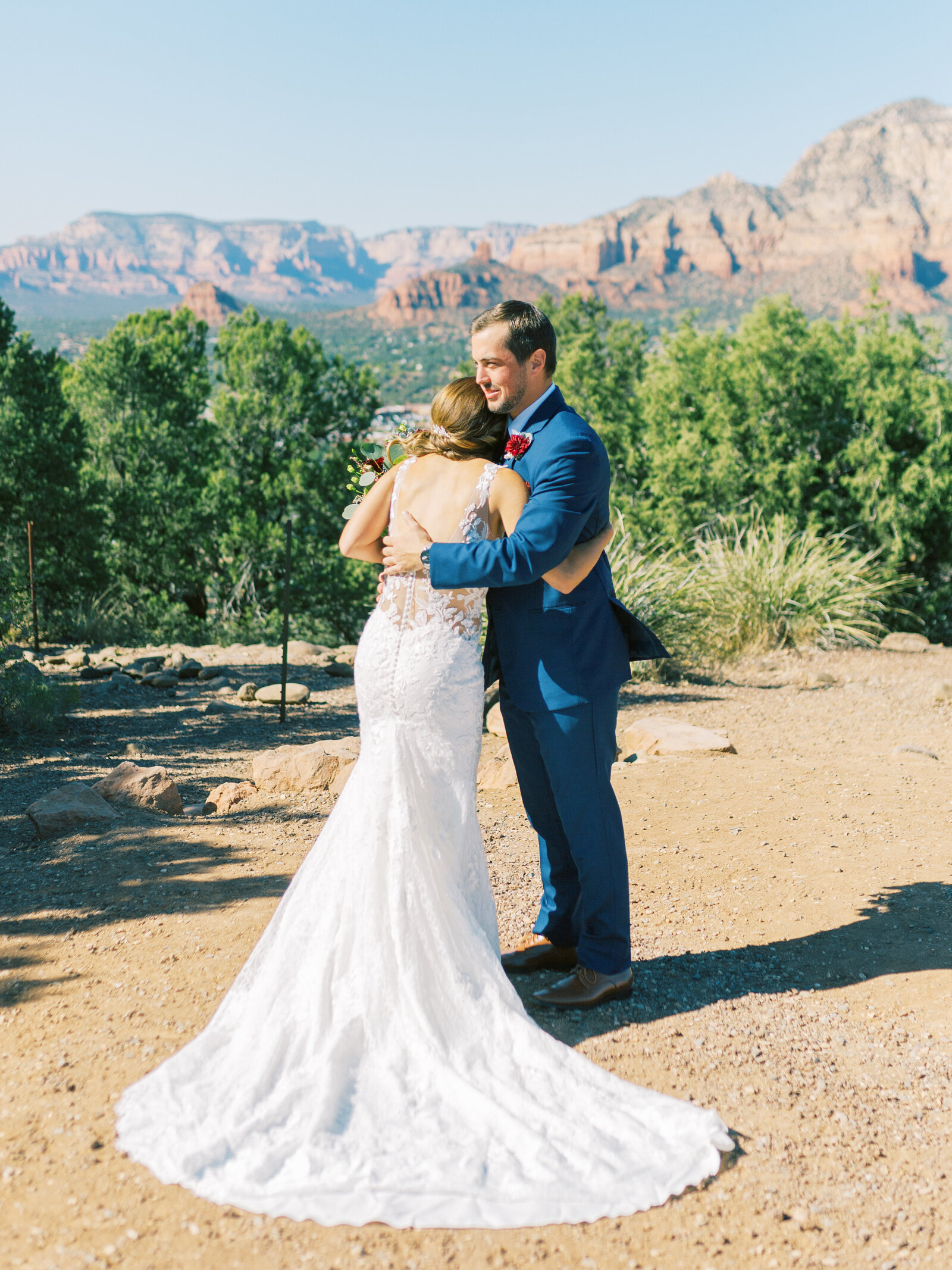 Stephanie&Shane-FirstLook-KileyHarmonPhotography (12 of 31)