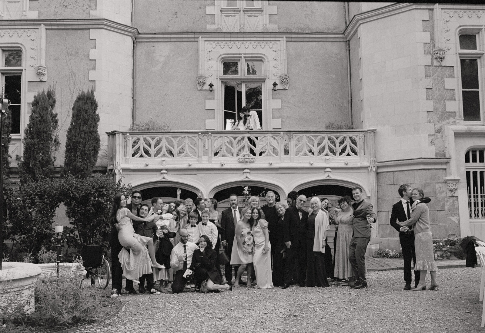 Film-Wedding-Photographer-Zara-Staples-Weddings403