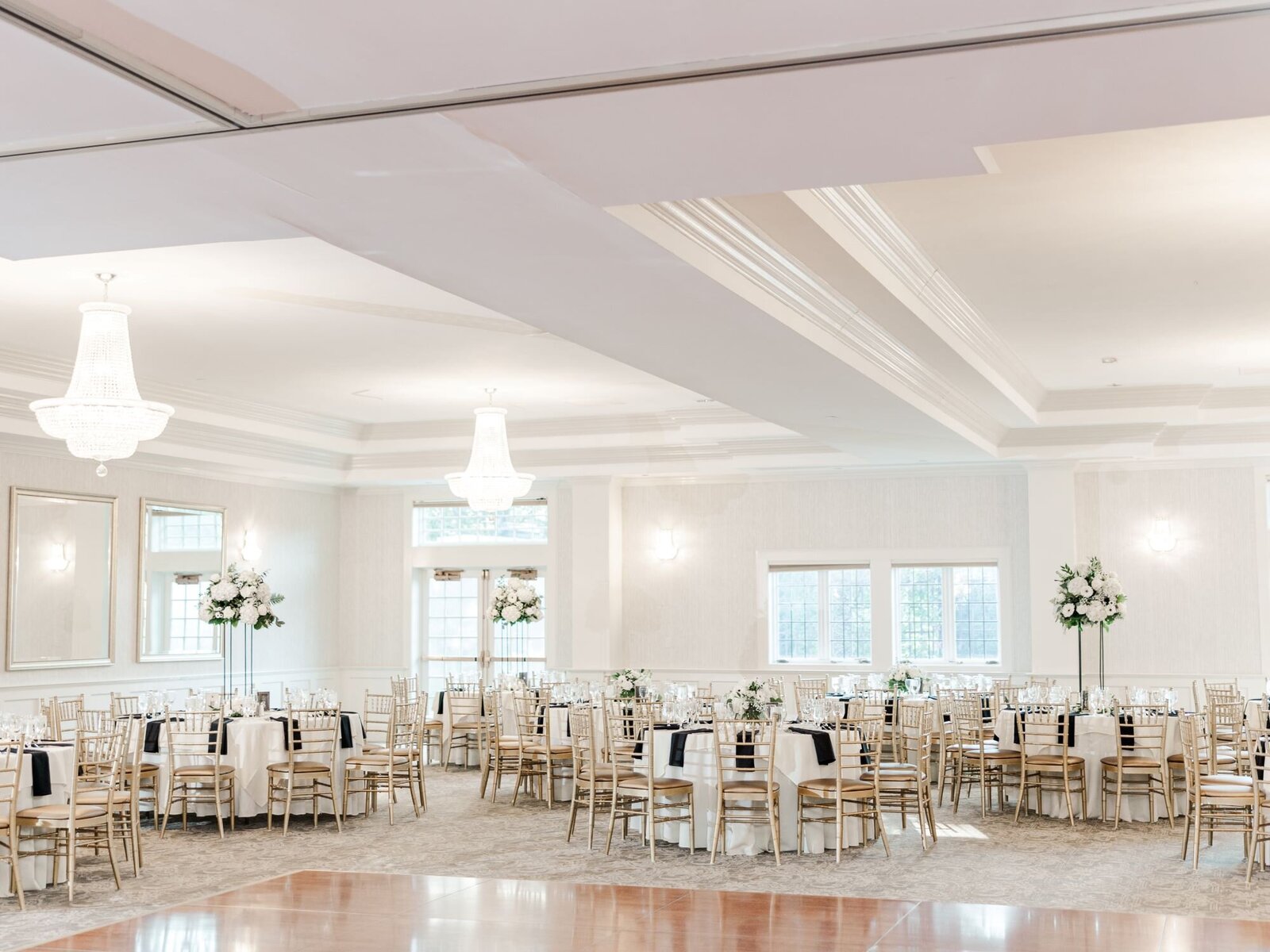 amberworks-floral-wedding-saint-clements-castle-portland-ct-14
