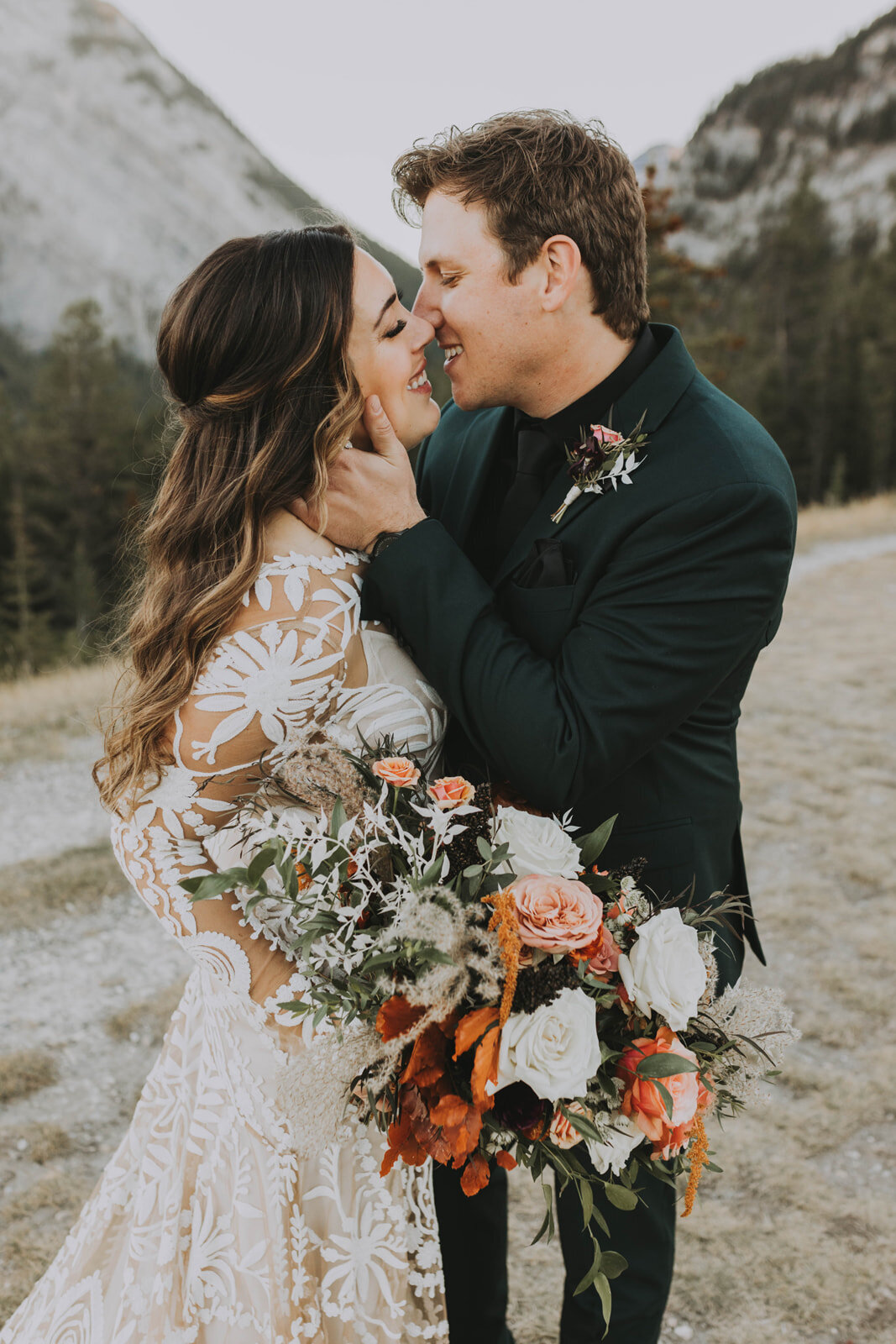 DANIELLE_CAM_SUNSET_TUNNEL_MOUNTAIN_CEREMONY_RMPCO.-8231_websize