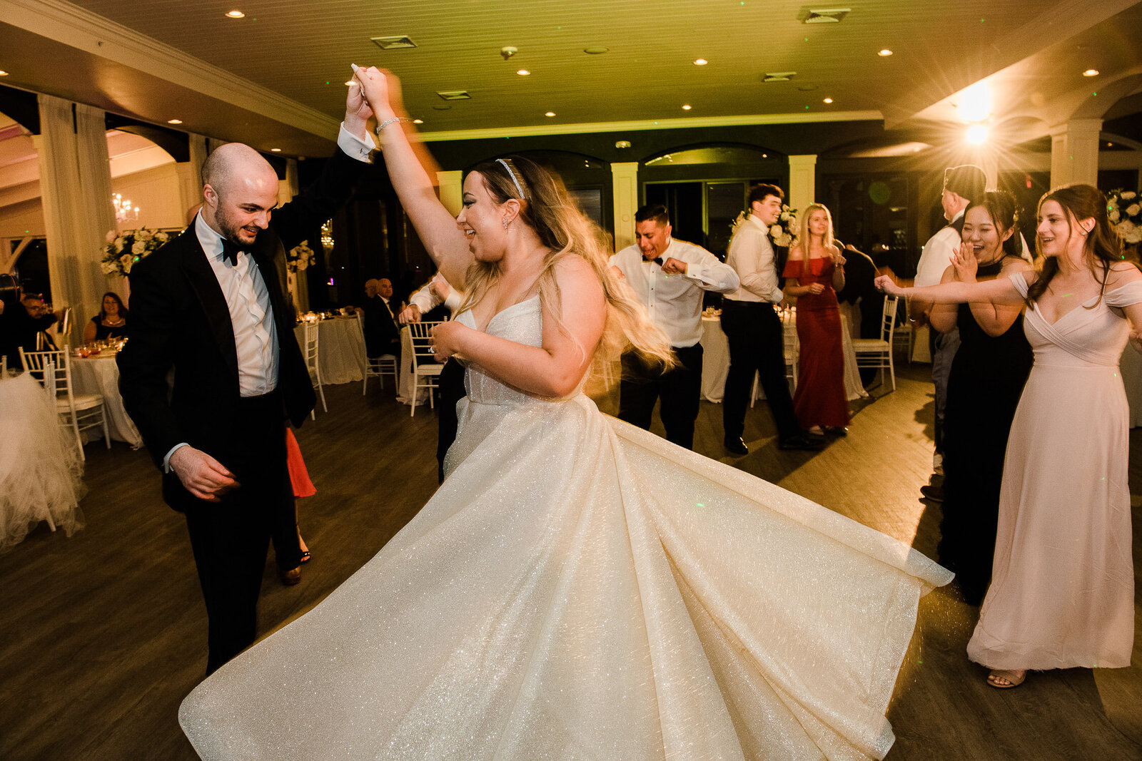 bride and groom dance and spin