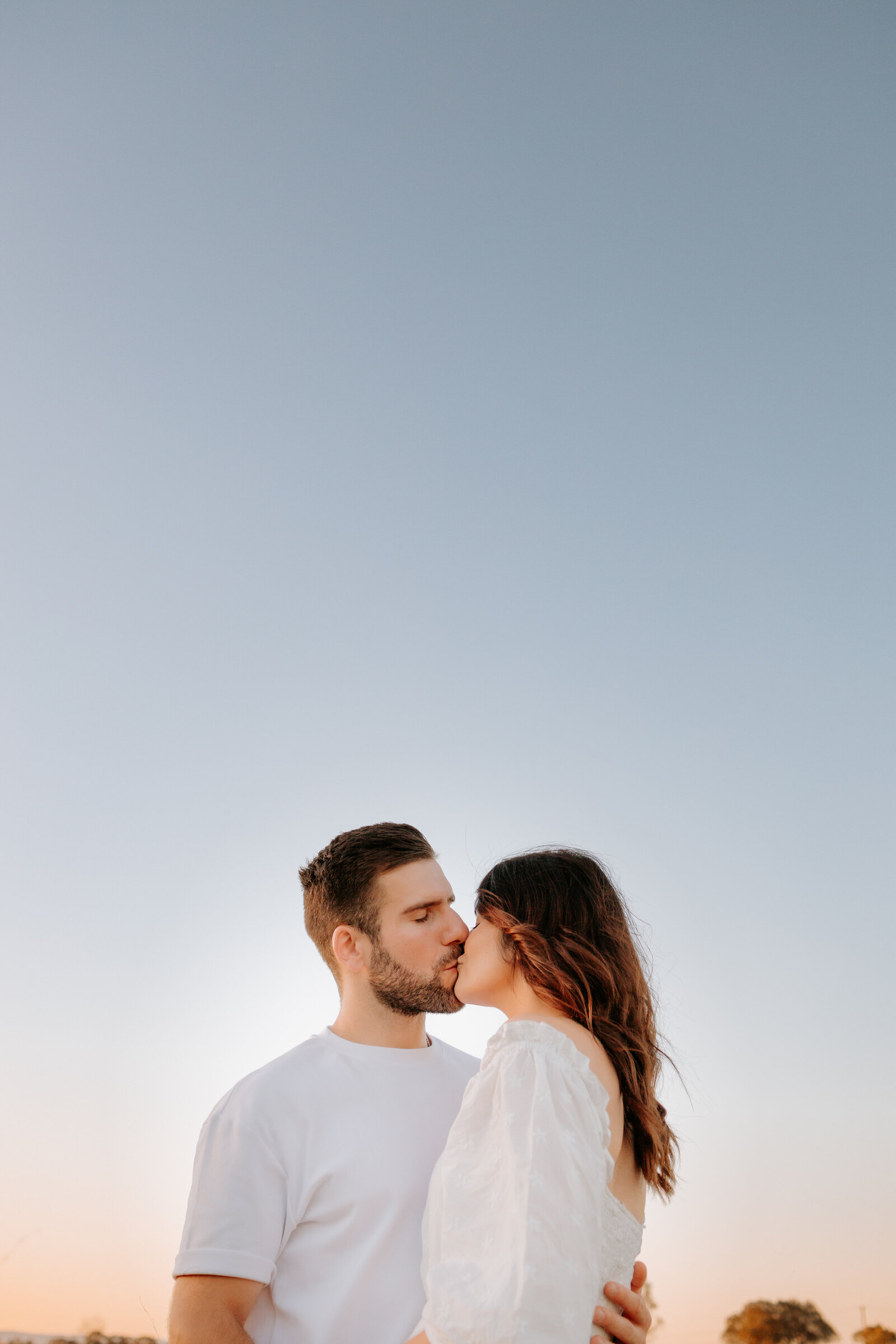 sunset-dance-lovers-session-hills-district-photographer