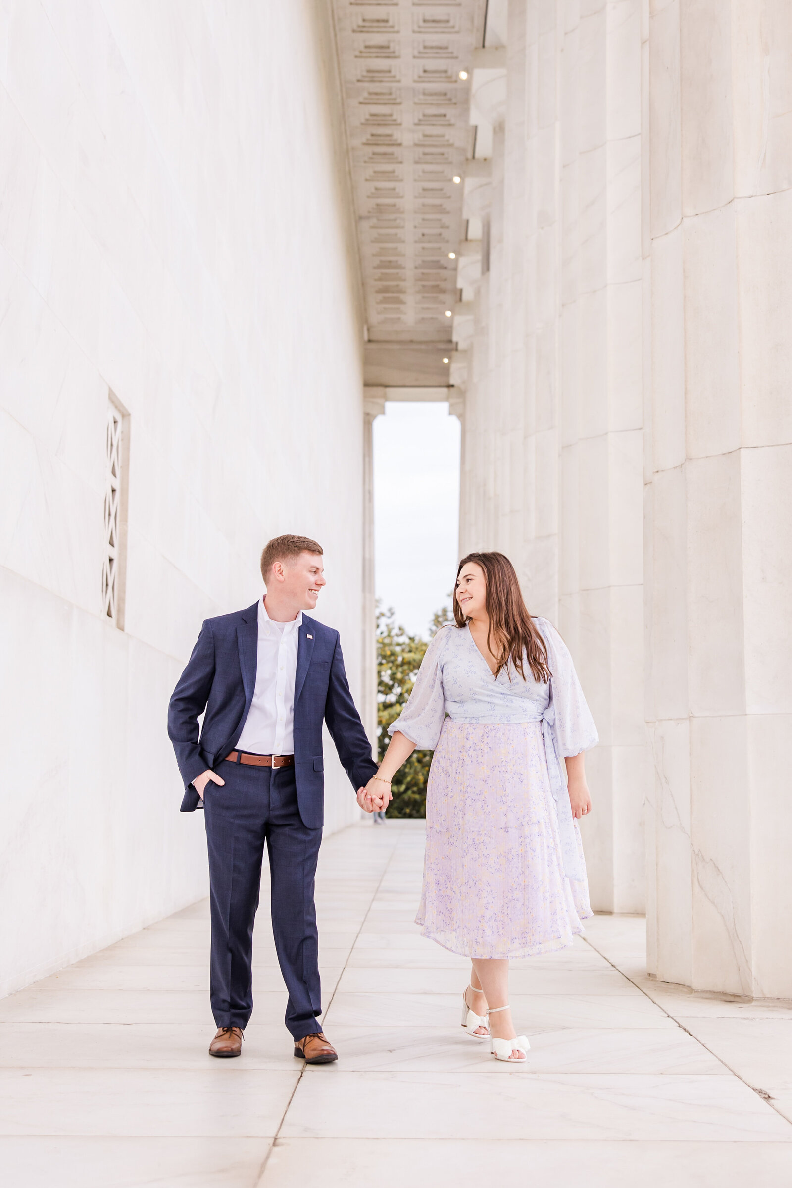 28Lincoln_Memorial_Engagement_Photo_Photographer_Carter64