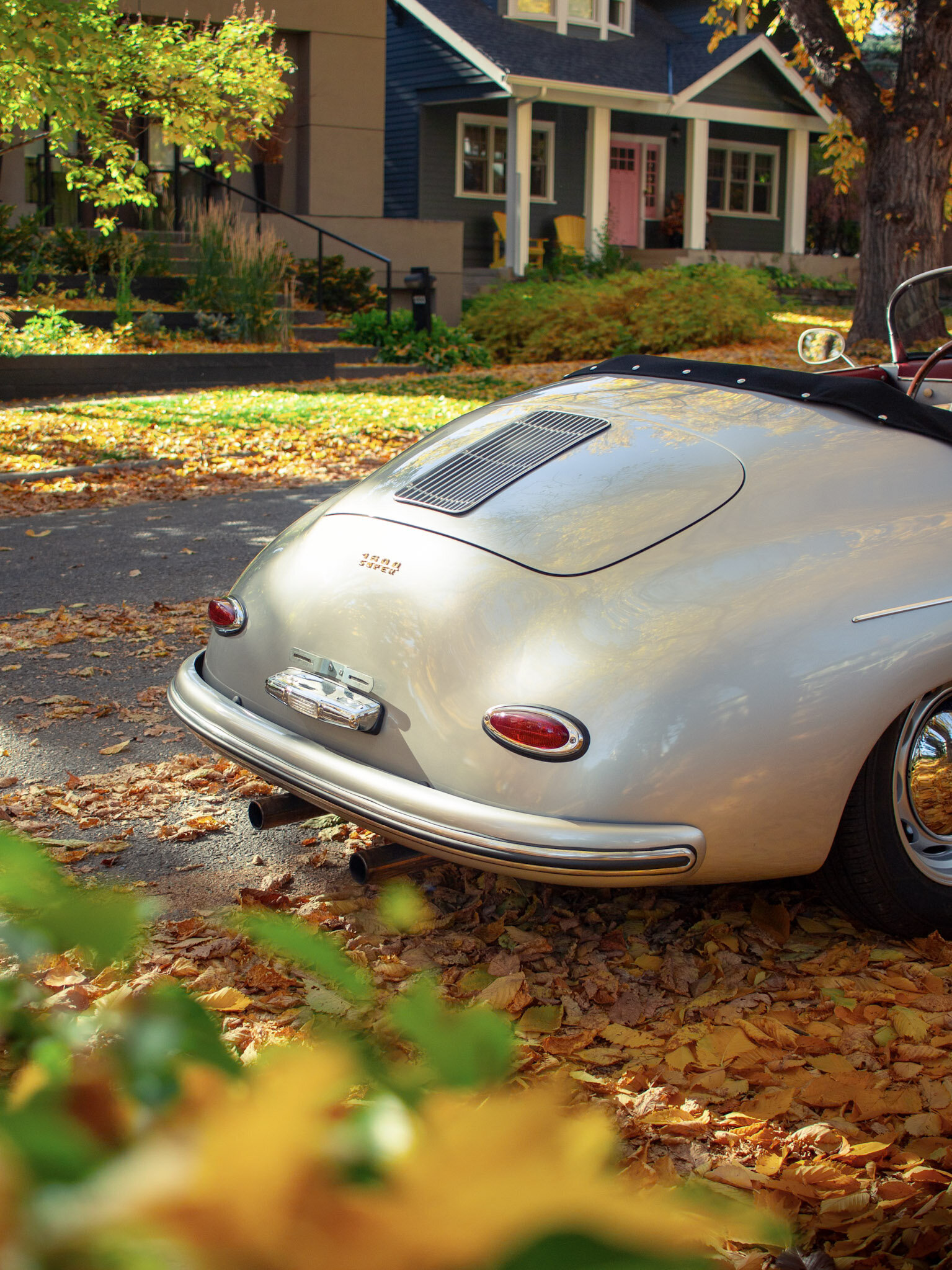 Vintage Porsche Rental for Your Wedding in Calgary