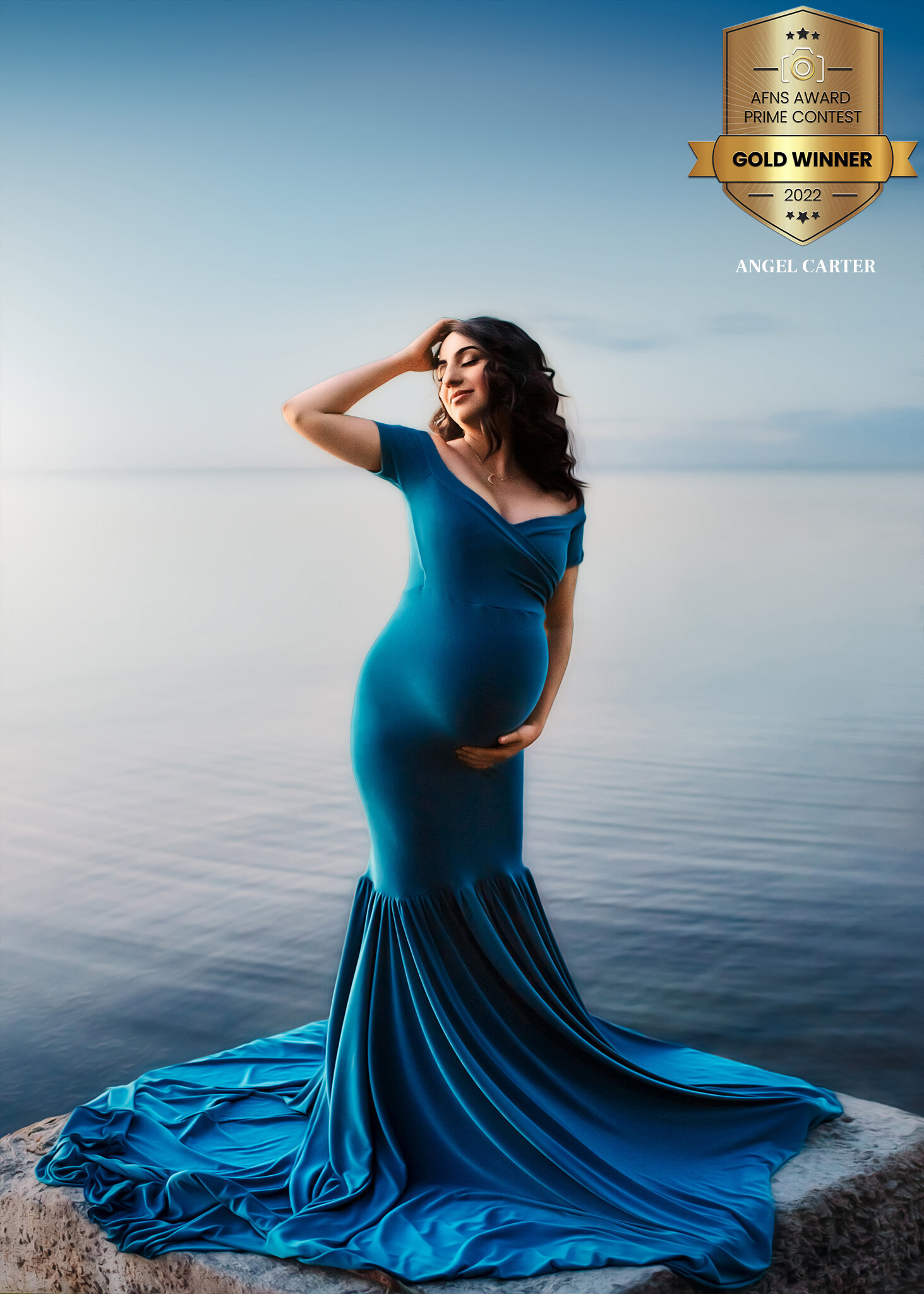outdoor maternity portrait by lake ontario in Oswego NY | Blueberry and Lace Photography newborn, maternity and family photographer