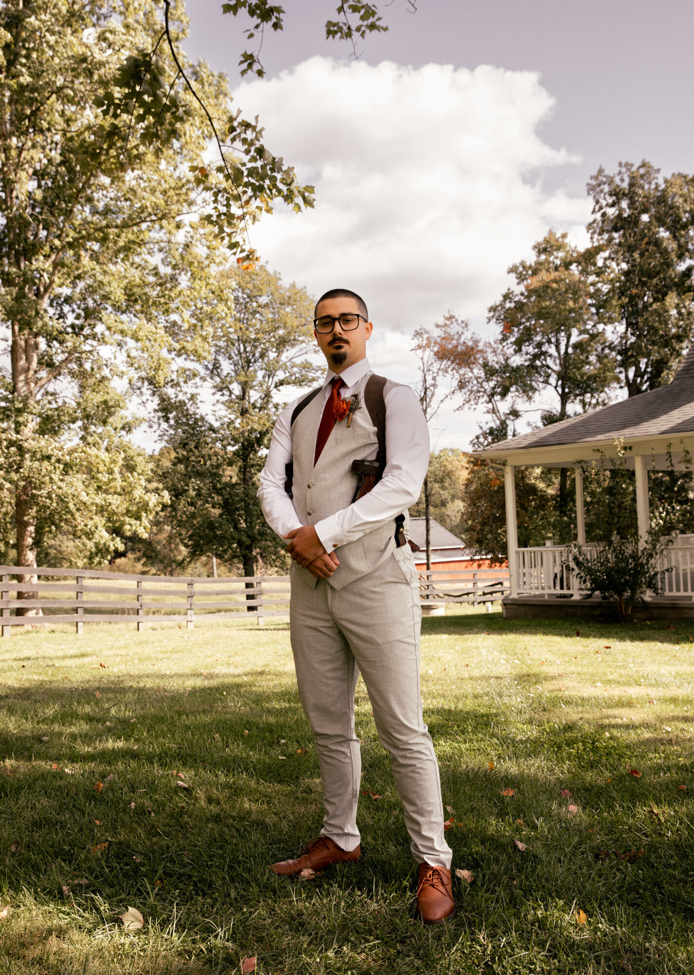 groom portrait