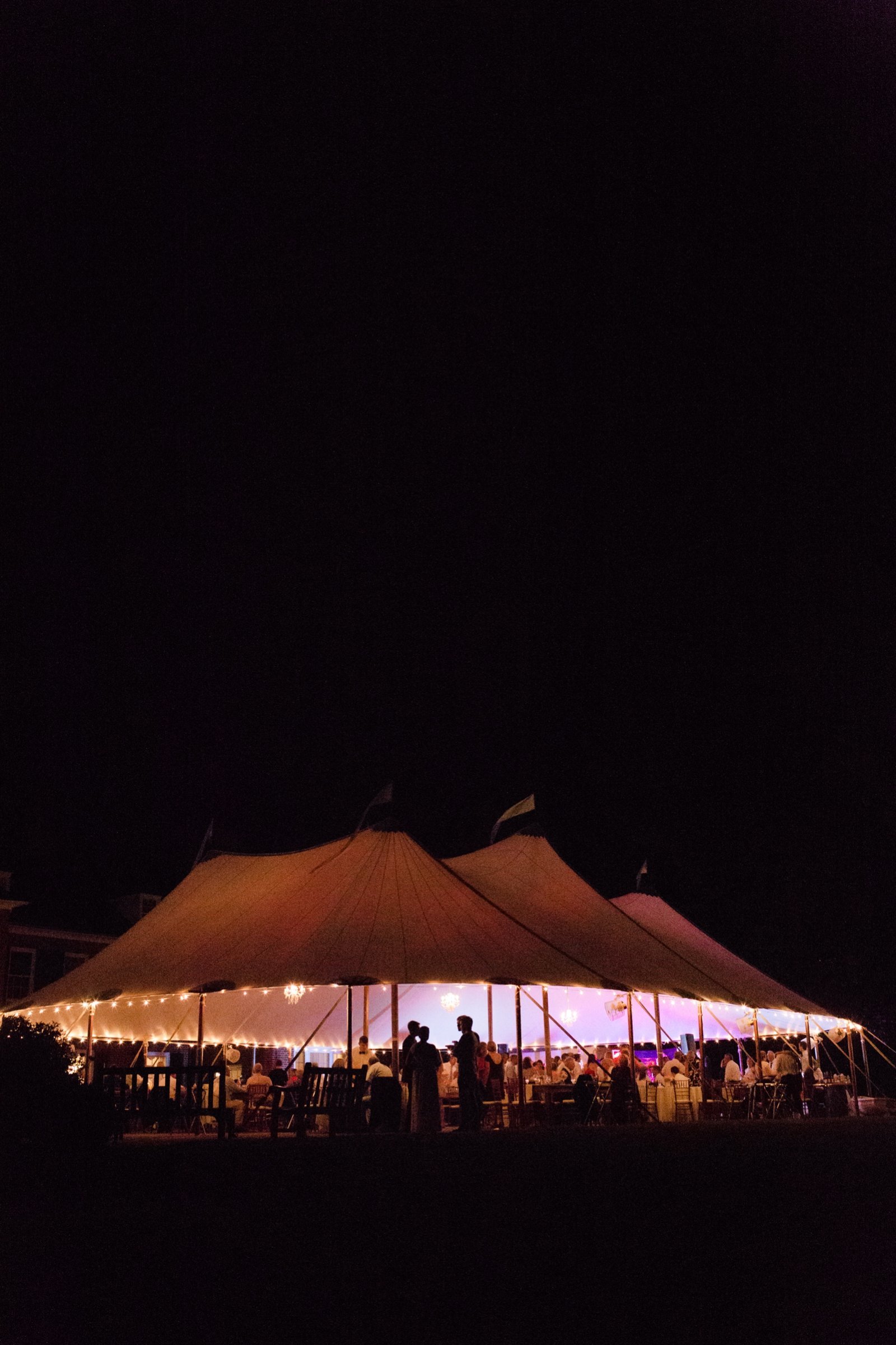 i-pink-floral-va-estate-wedding_1711