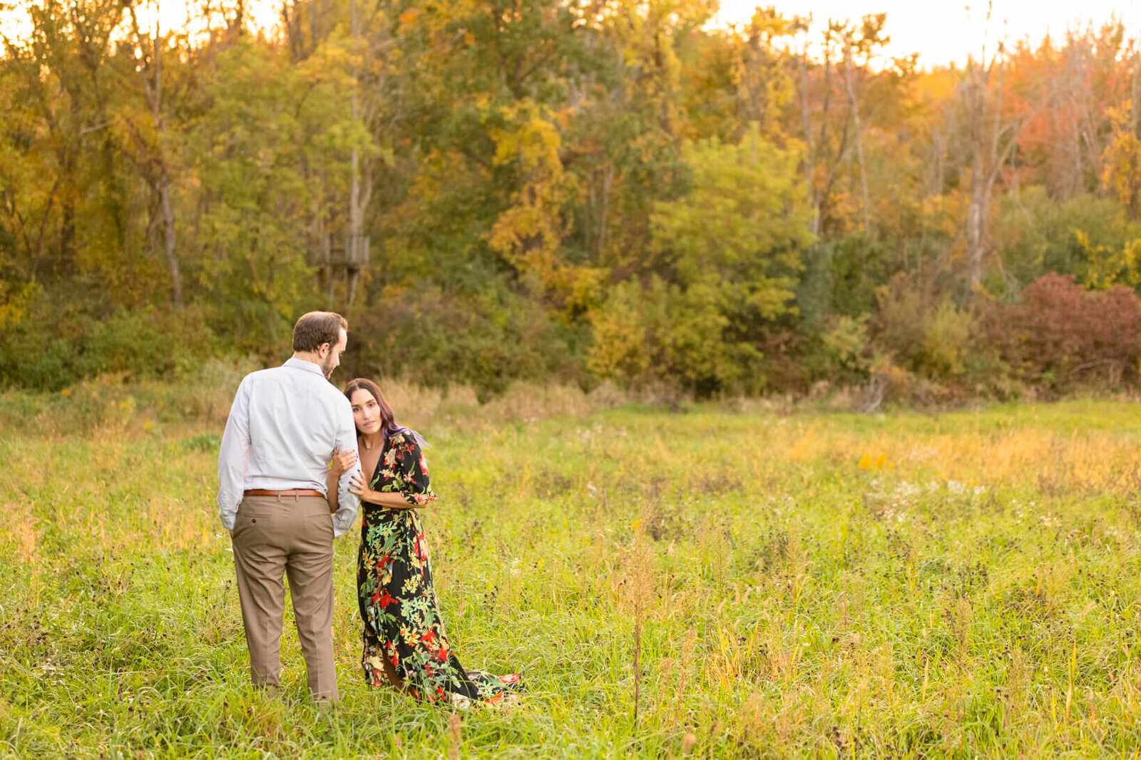 Engagement-Photos-at-Halverson-House-Waterford-Wi-85