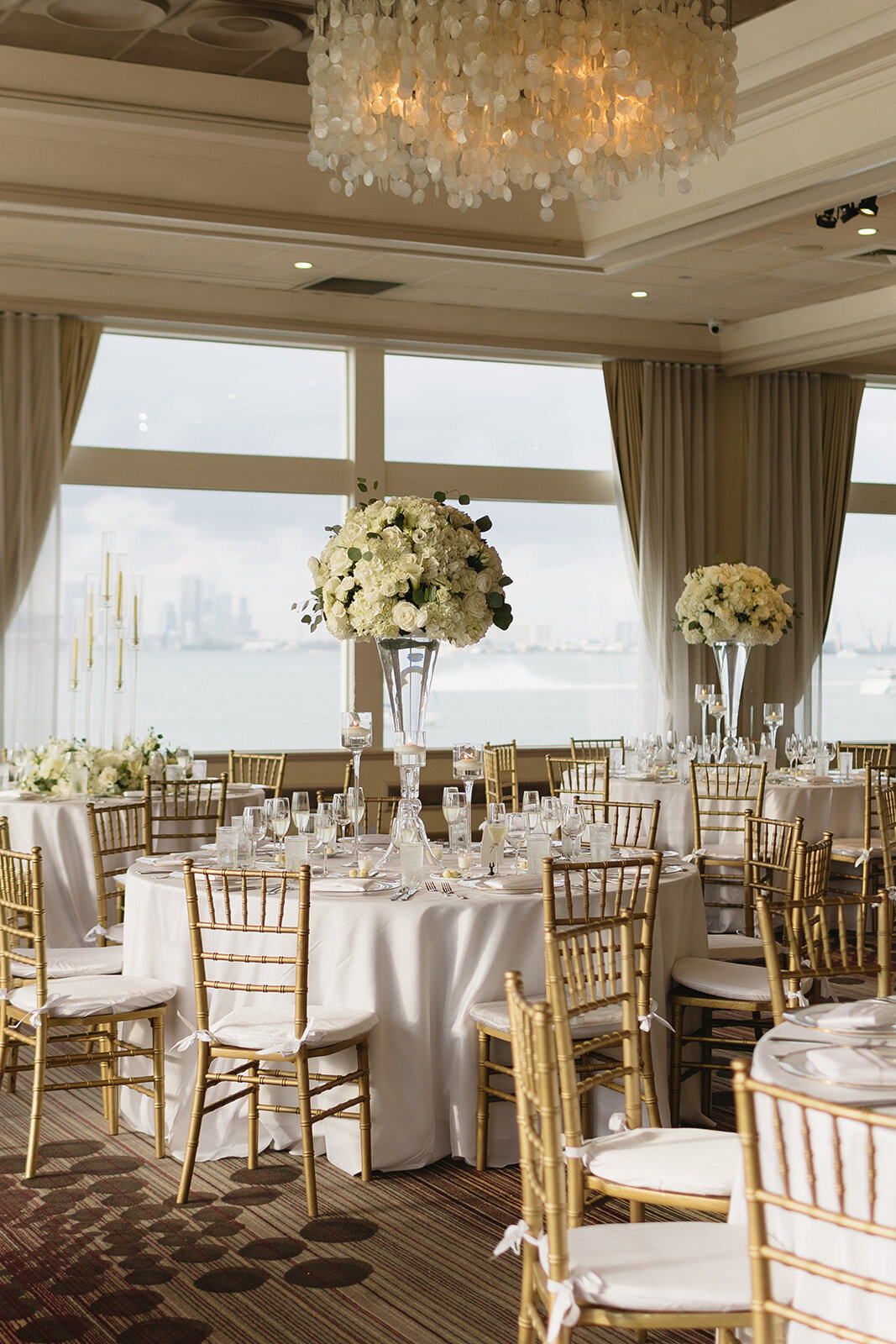 White wedding venue | Sush Digital Media