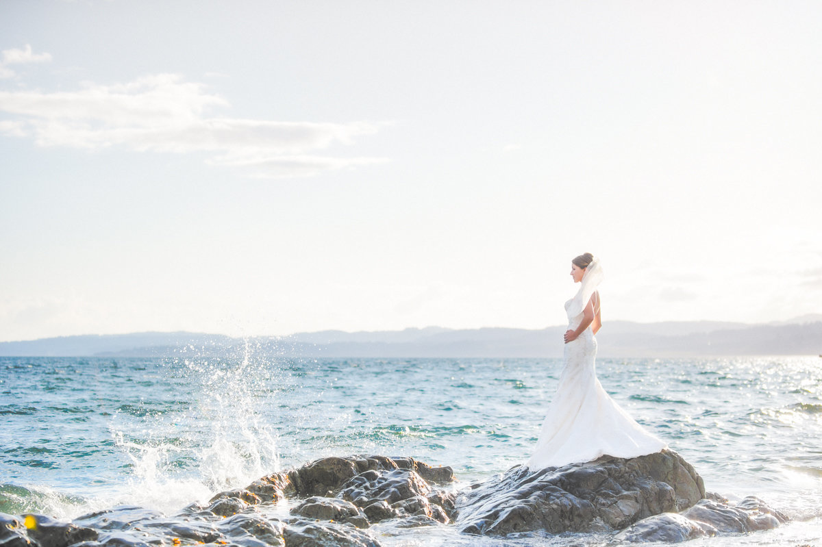 Victoria+Wedding+Photo+beach