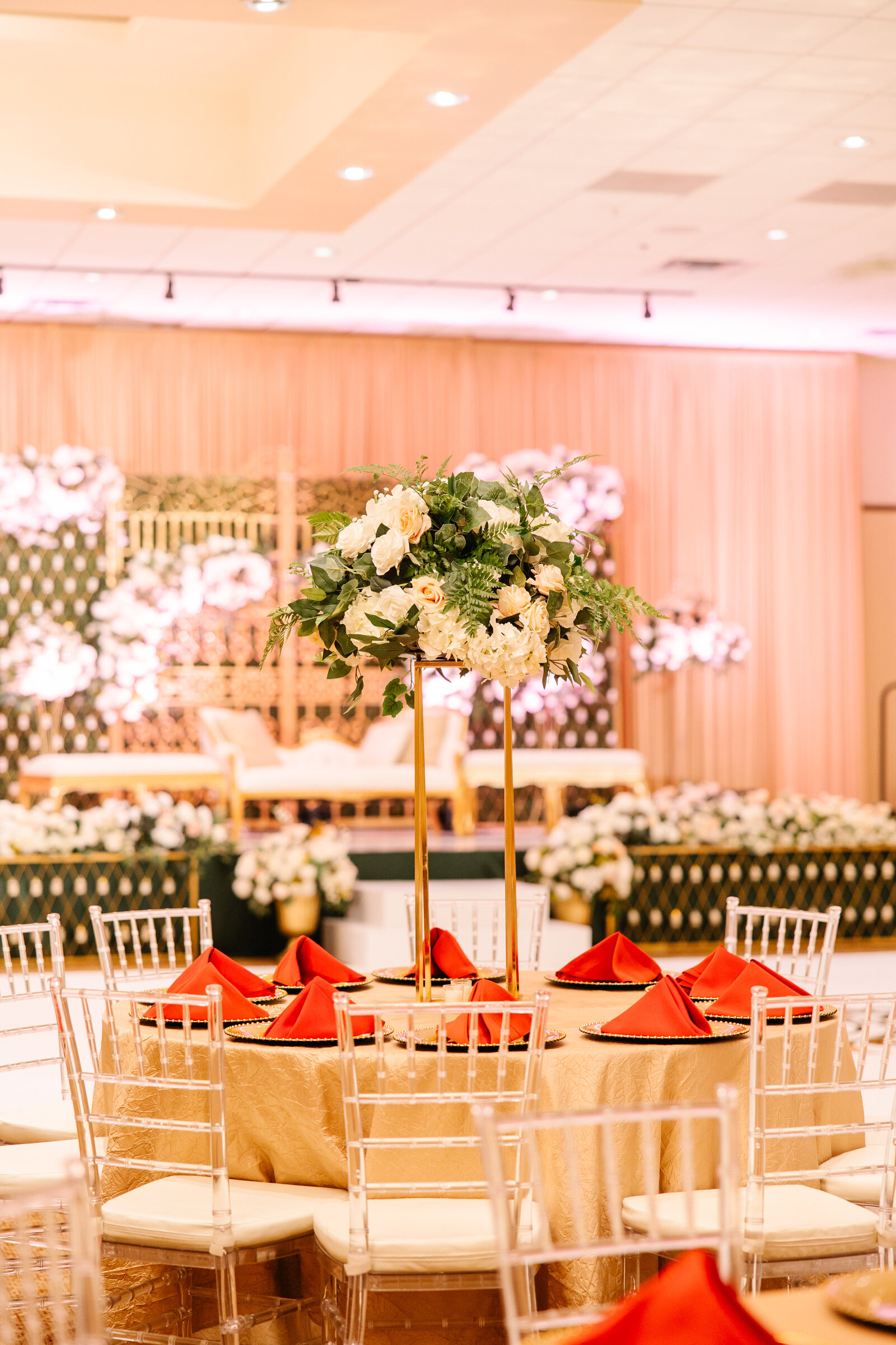 Desi-wedding-venue-decor