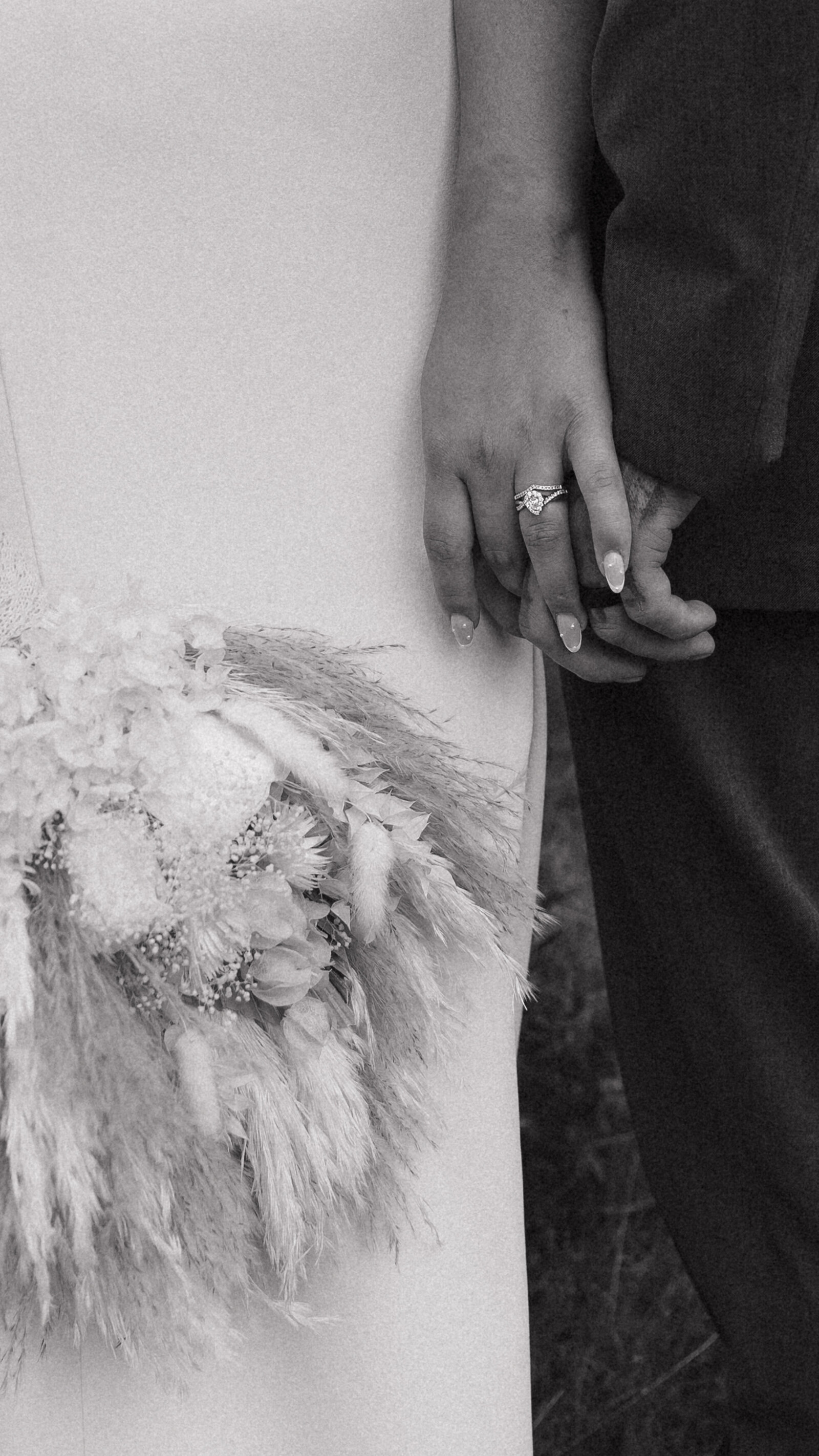 JB Photography - Backyard Wedding-34