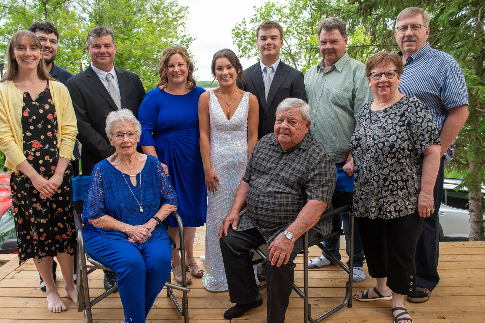 Brownridge Grad family photos-83