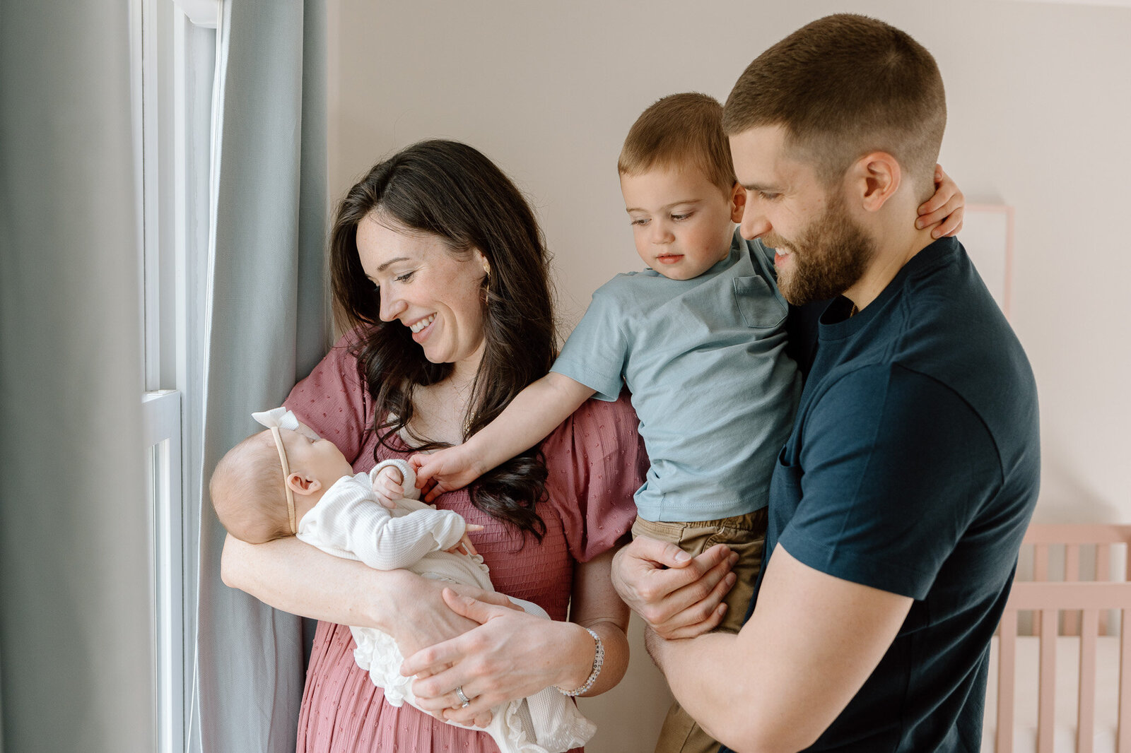 in-home-newborn-family-photography-dogs-nc-sc (2)