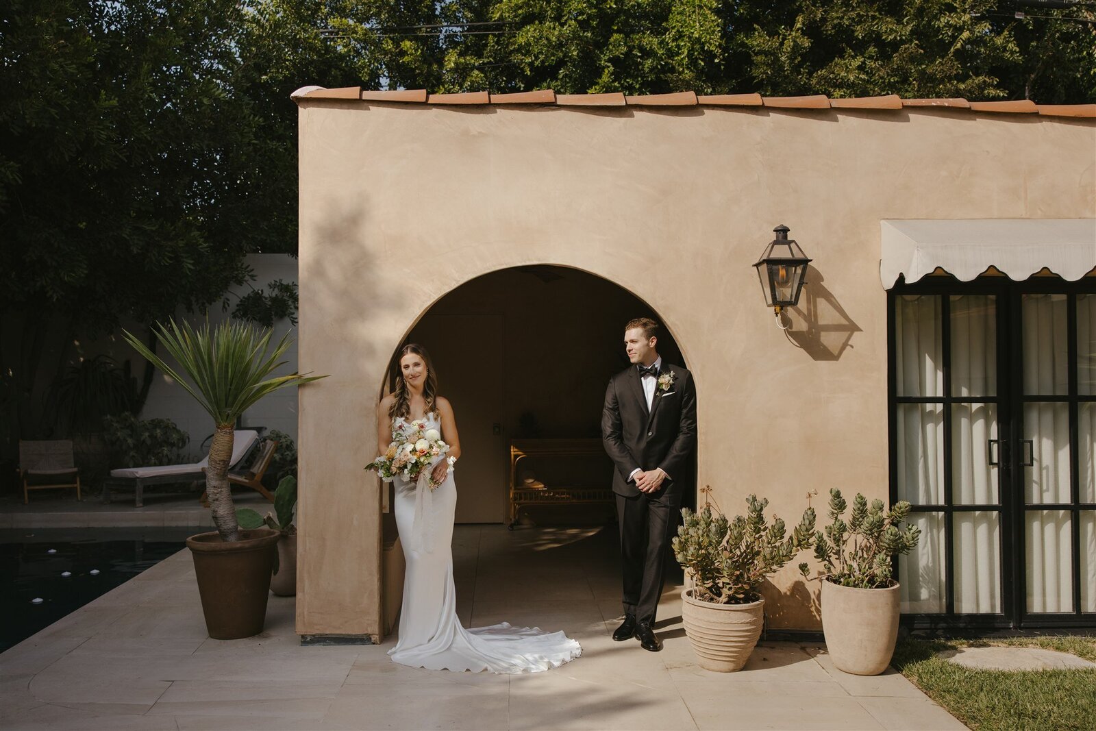 los-angeles-republique-restaurant-wedding-hanna-walkowaik-photography-0610