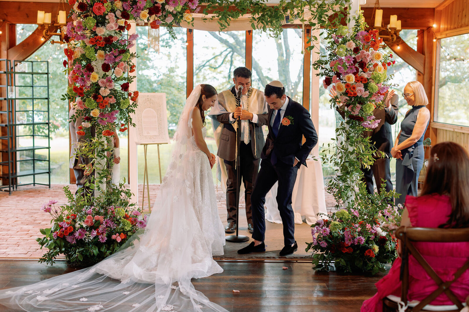 red-maple-vineyard-wedding-hudson-valley-500