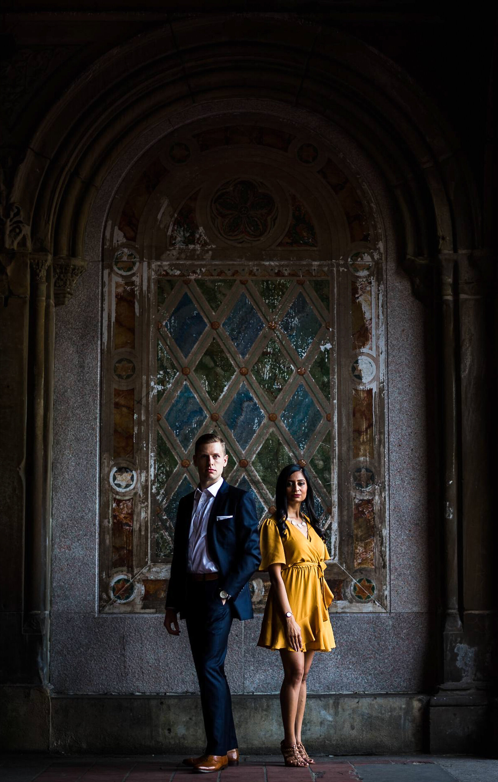 Create atmospheric, moody engagement photos in NJ & NYC with Ishan Fotografi.