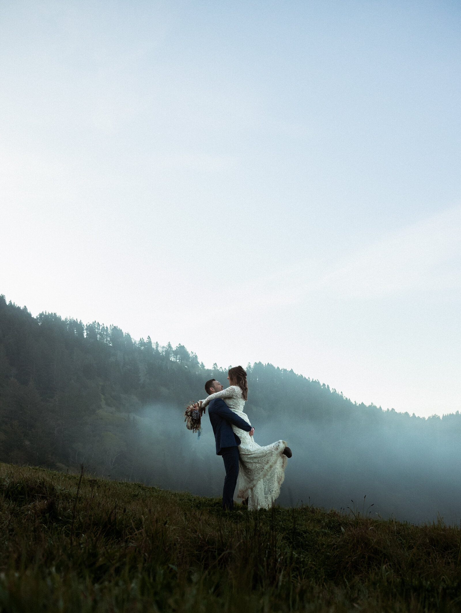 Oregon Coast Elopement Photography by Kollar – Arizona’s Premier Elopement Photographer