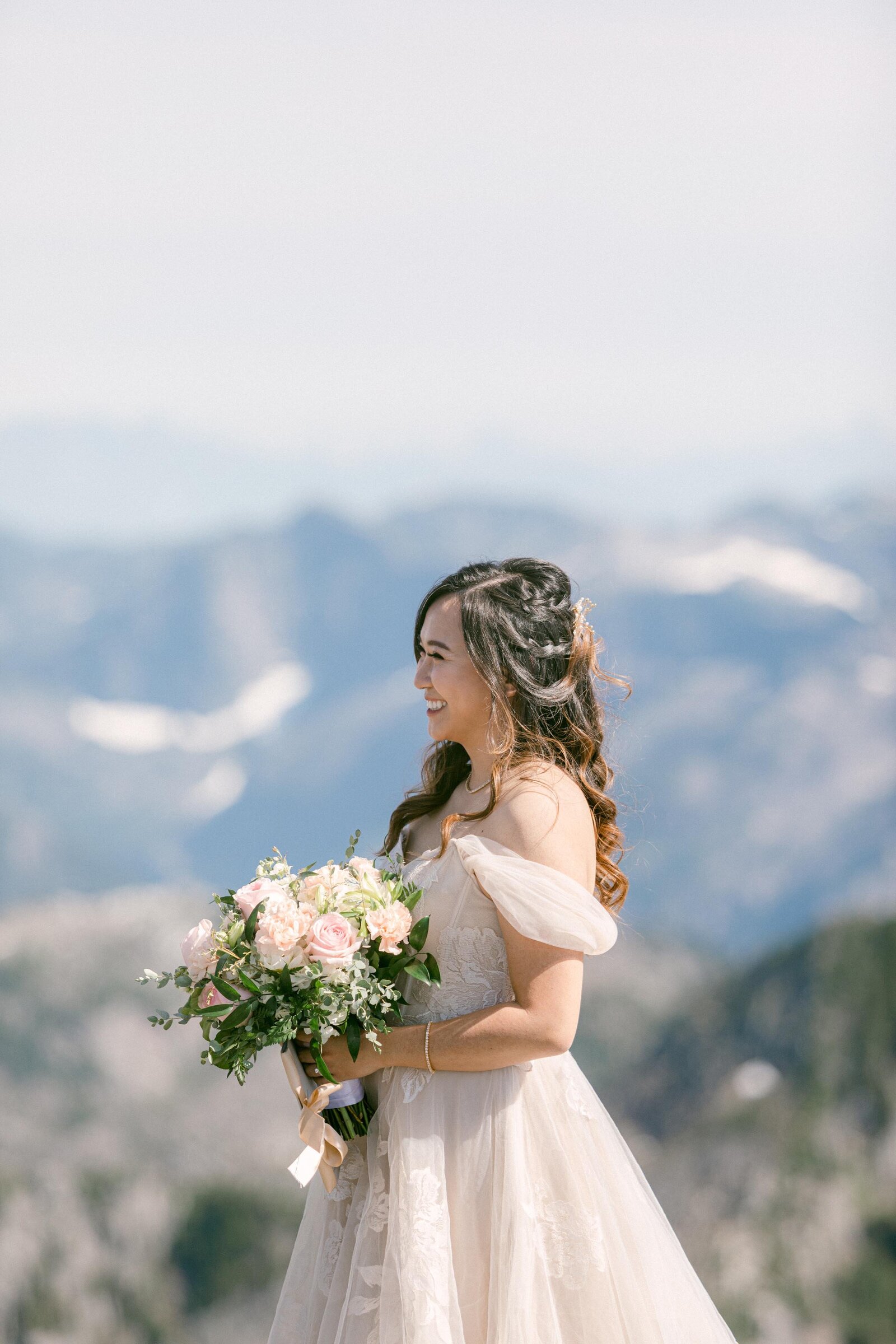macy-yap-photography-fraser-mountain-elopement-bc-2