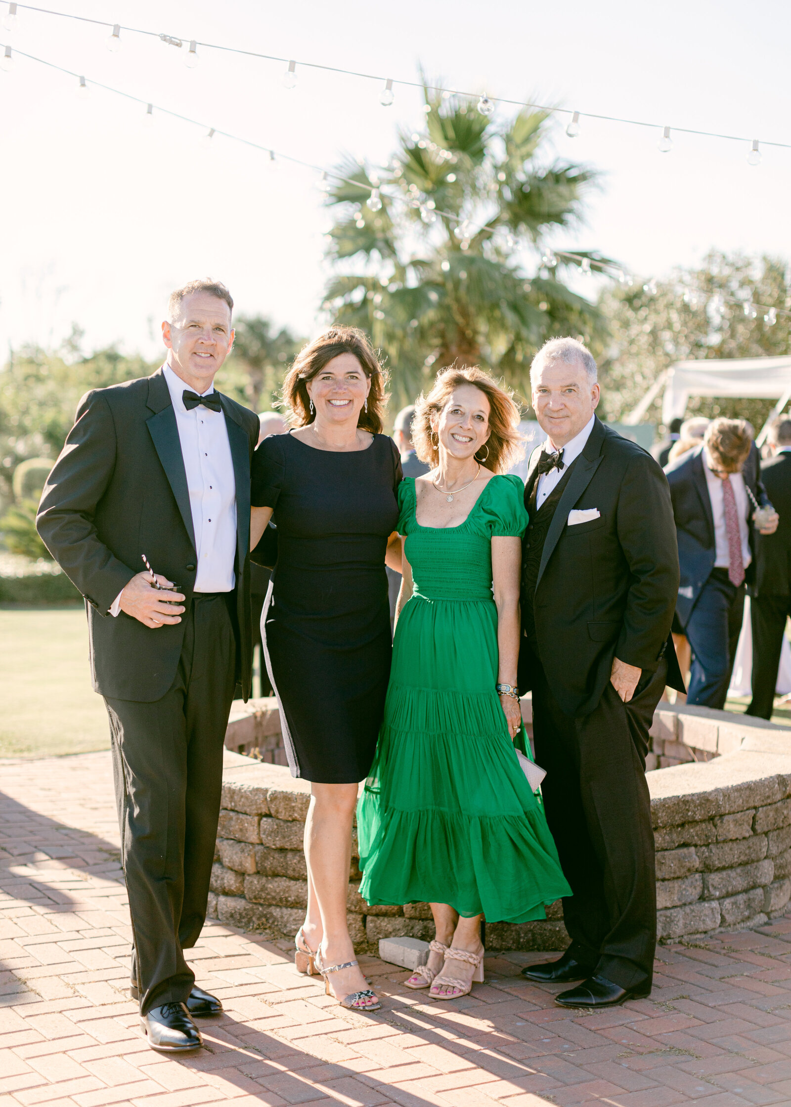 243-torianna-brooke-portraiture-charleston-south-carolina-patriots-point-cathedral-society-hall-wedding