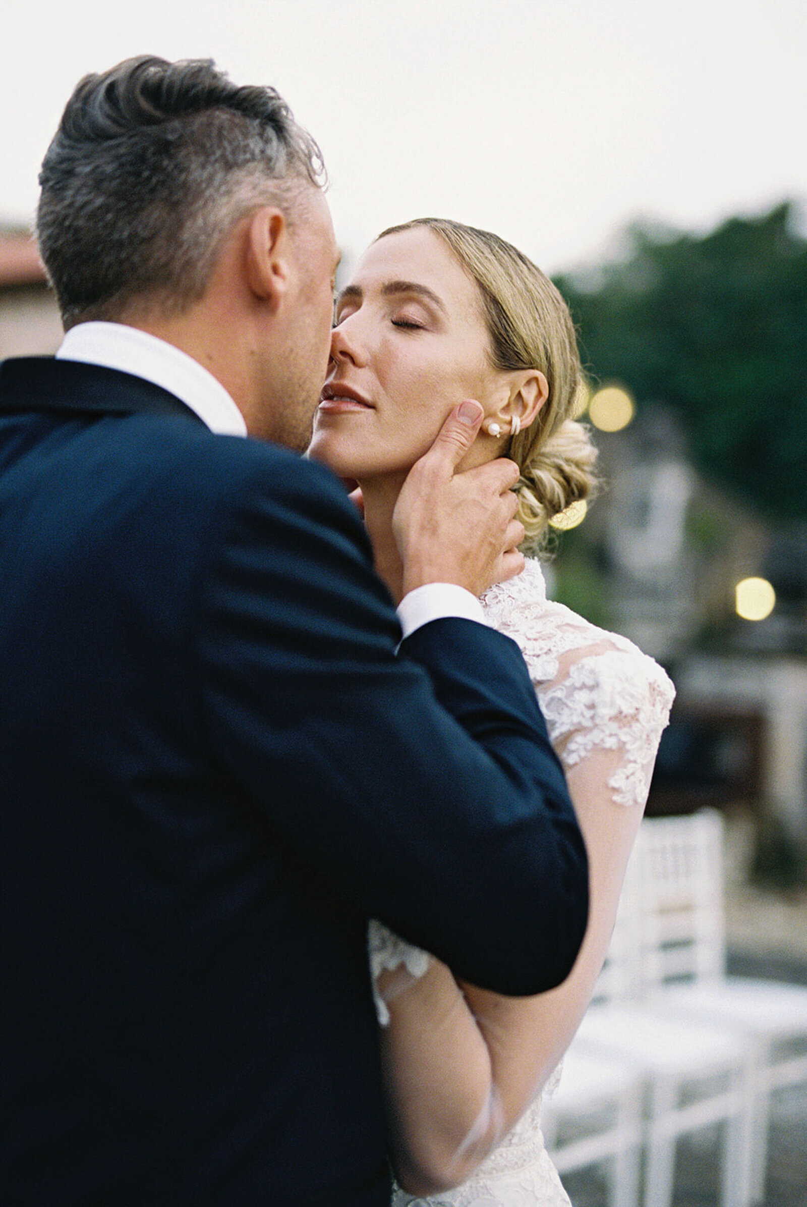 Altos-de-chavon-casa-de-campo-resort-dominican-republic-wedding-asia-pimentel-photography-L+L-70