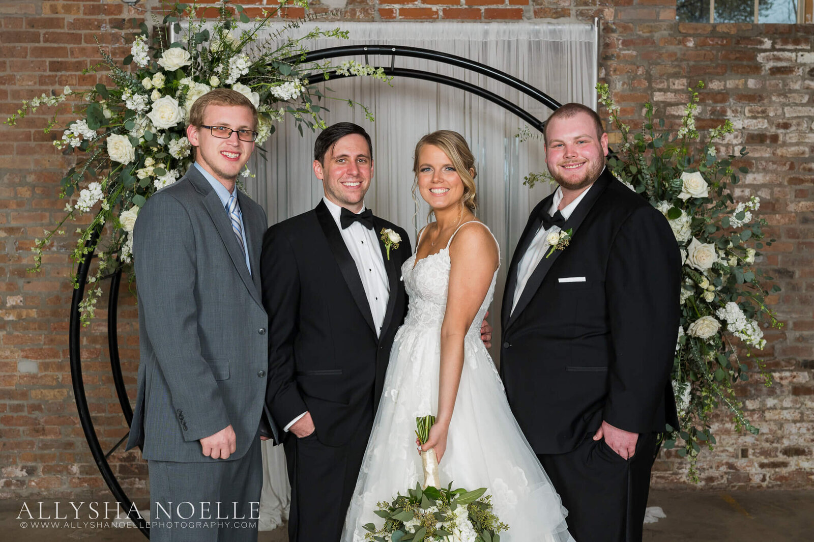 Wedding-at-The-Factory-on-Barclay-in-Milwaukee-0648