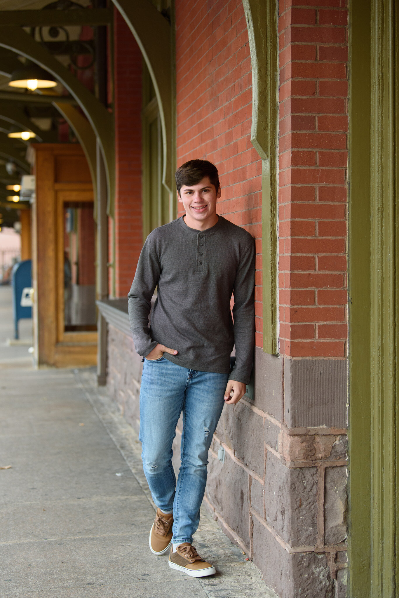 Senior Photos_Guy_Harrisburg_LH2_2941