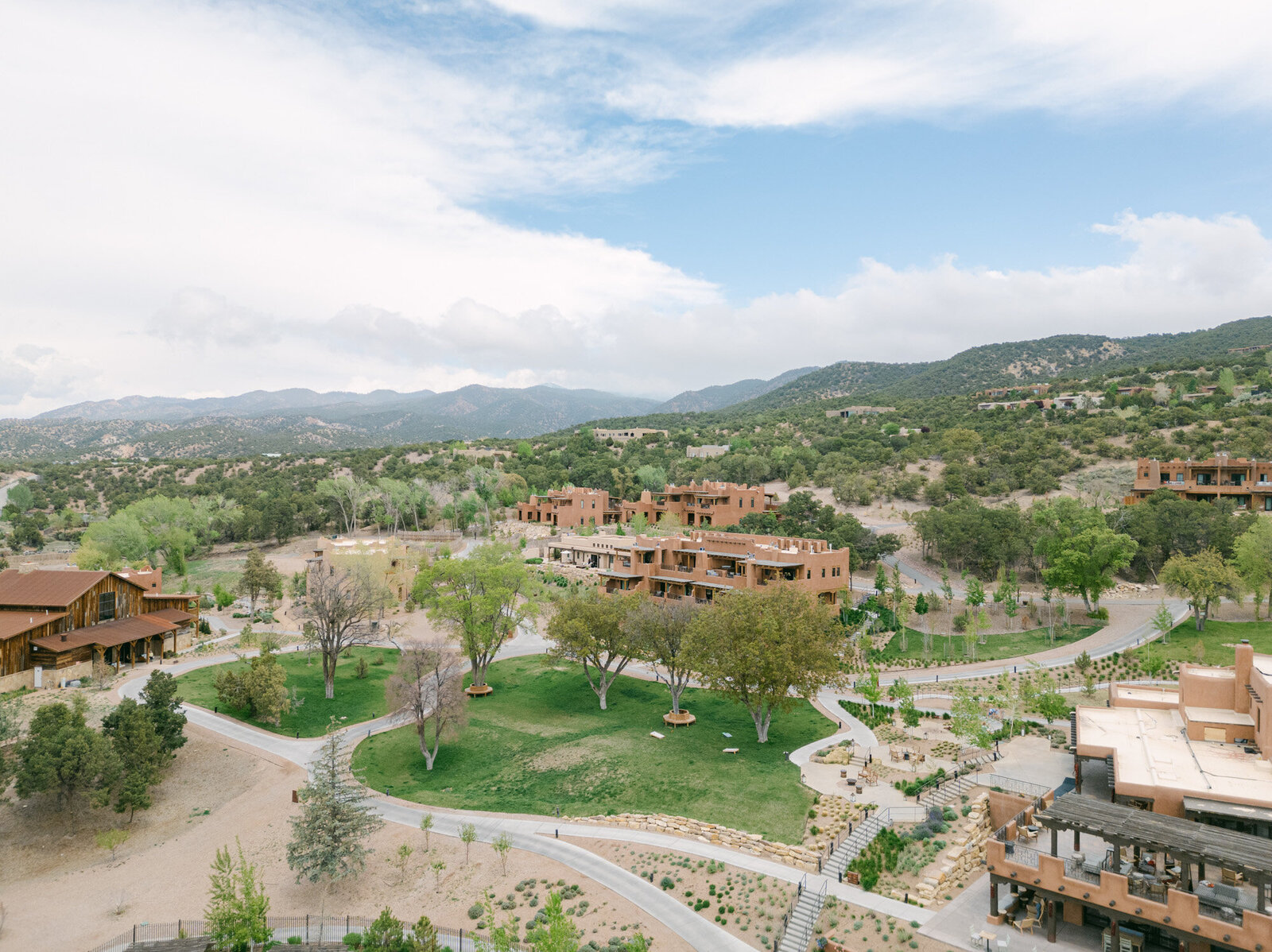 Bishops-Lodge-Santa-Fe-New-Mexico-Wedding-Coryn-Kiefer-Photography-15