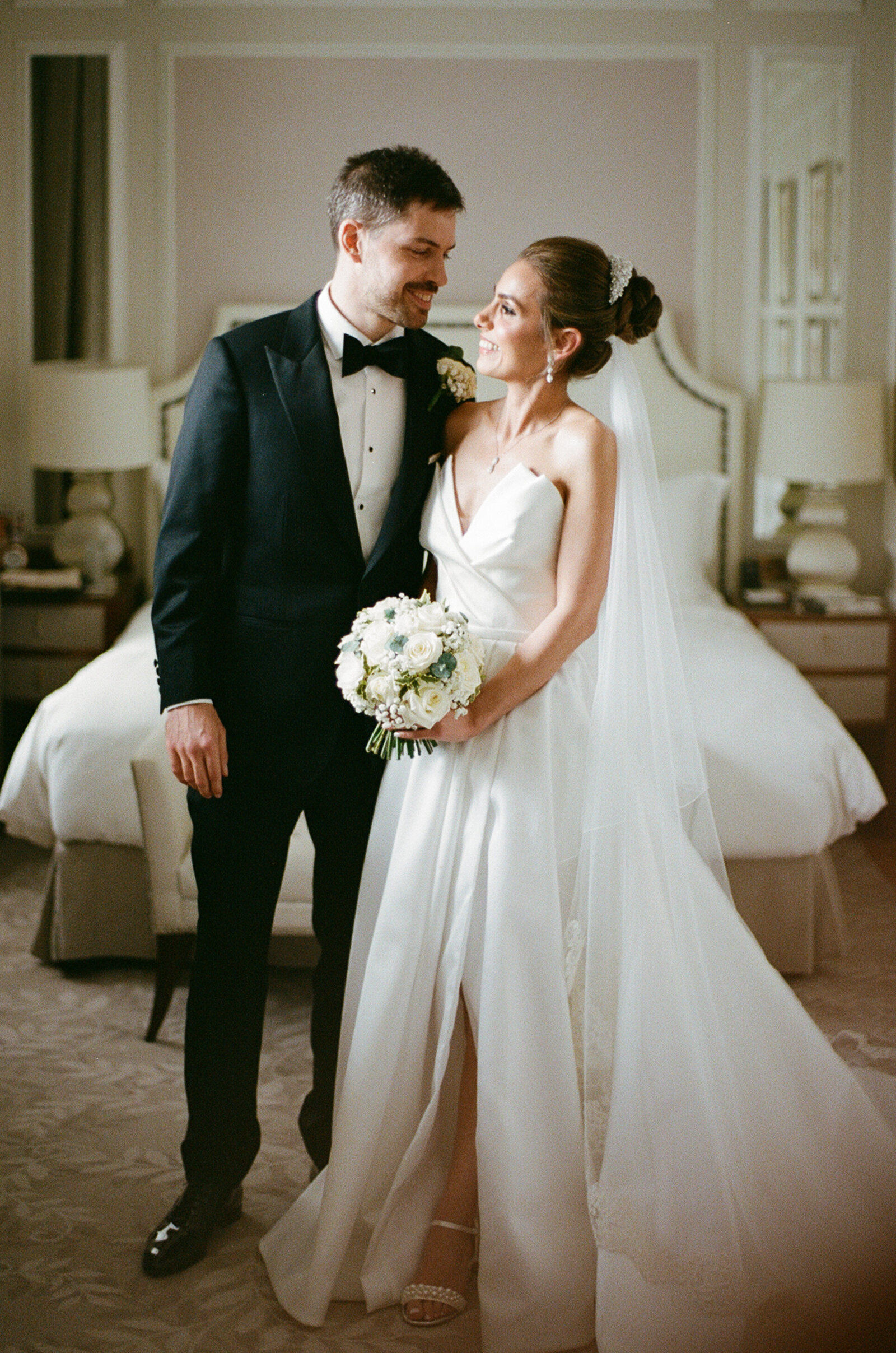 Narzi + Hamish 260 analogue Wedding