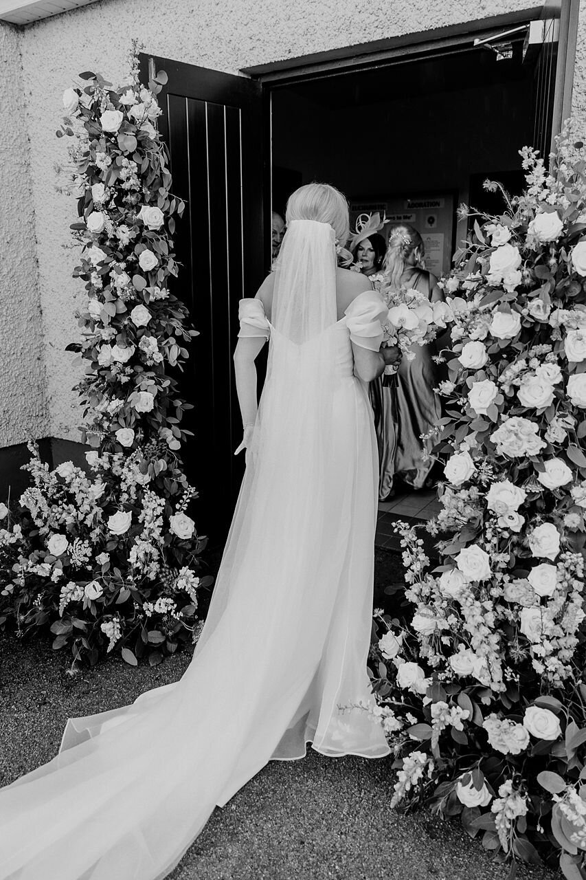 Relaxed Timeless Slieve Russell Cavan Wedding Photos  (15)