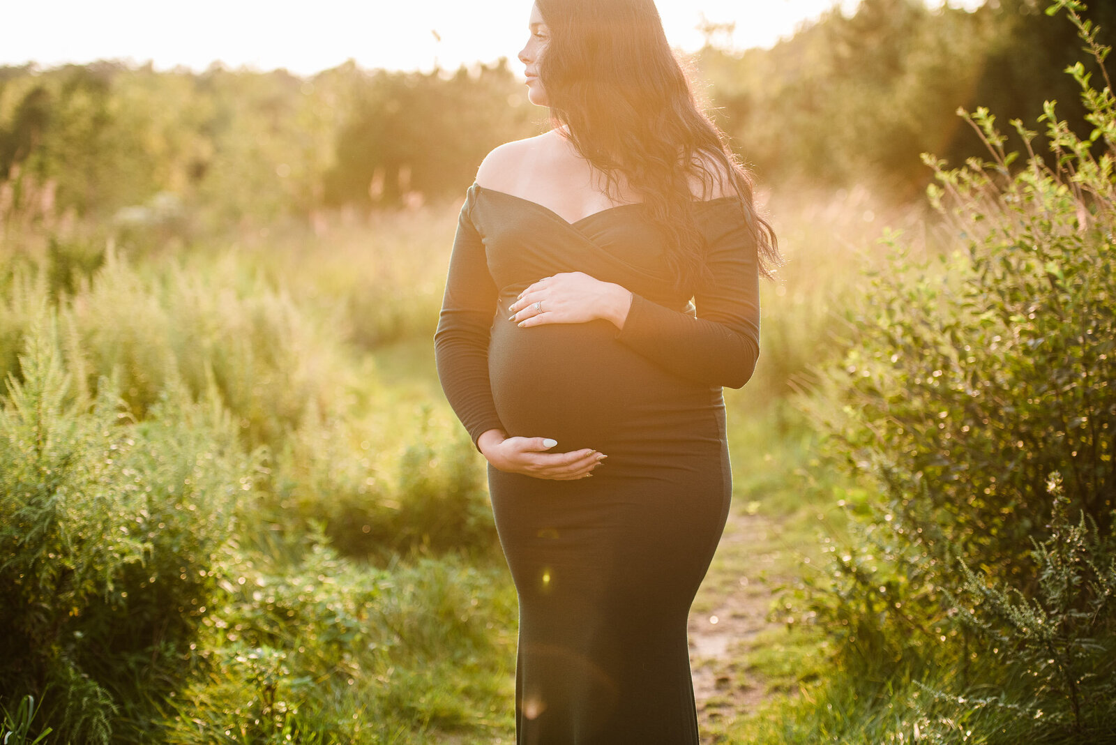 sunset maternity in woods