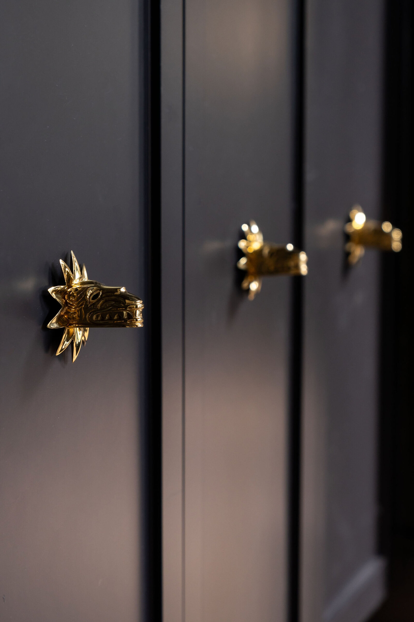 Nuela+Designs+Black+Brass+Snake+Knobs+Black+Cabinets+Bar