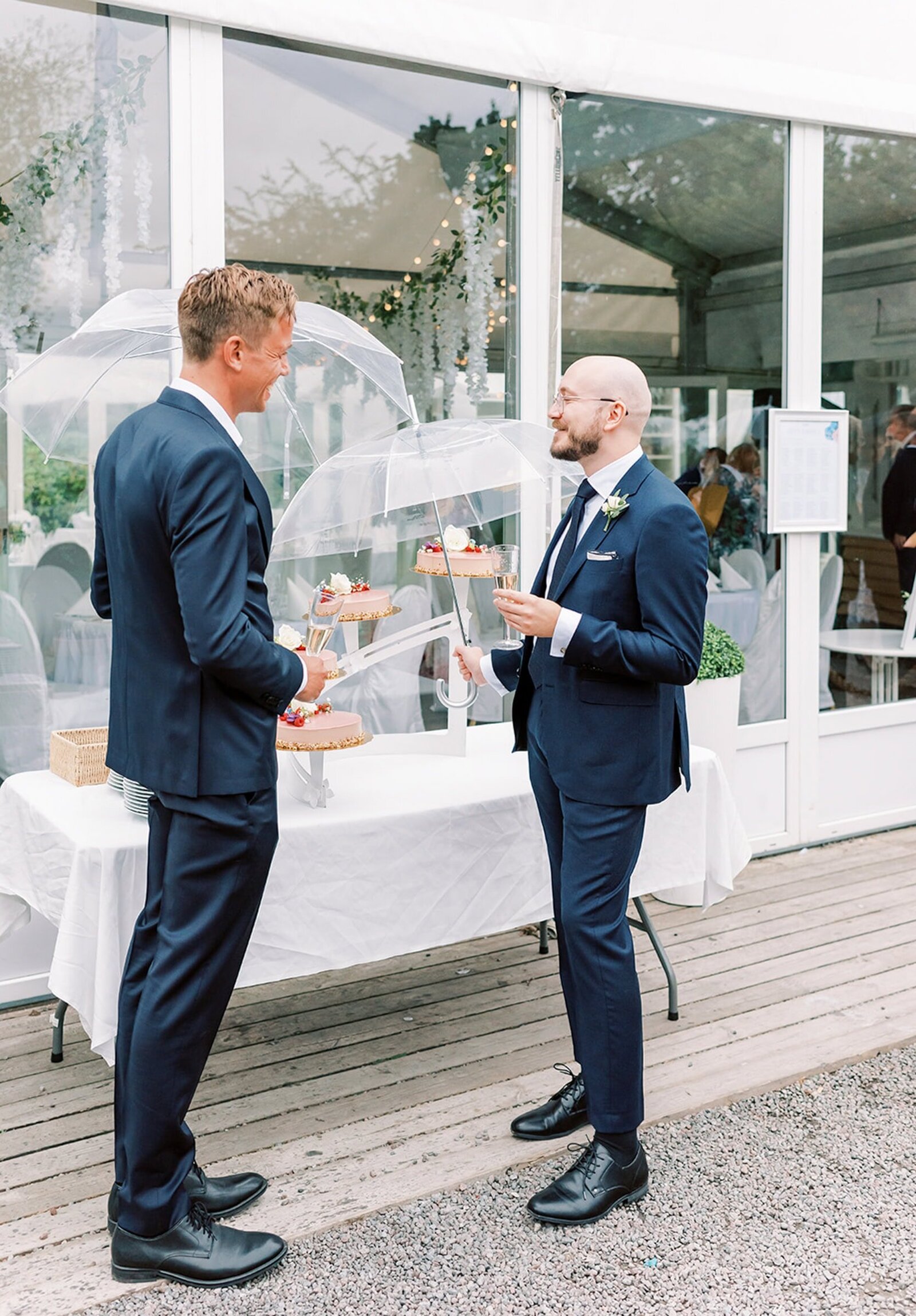 Destination Wedding Photographer Anna Lundgren in Stockholm Wedding at Stockholms Stadshus, Kungsholms Church and Rosendals Wardshus in Stockholm Sweden_44