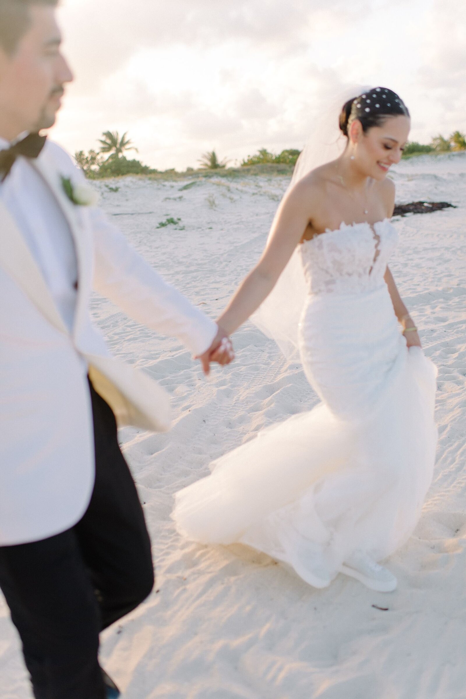 cancun-wedding-photographer-destination-wedding-finest-playa-mujeres_0034