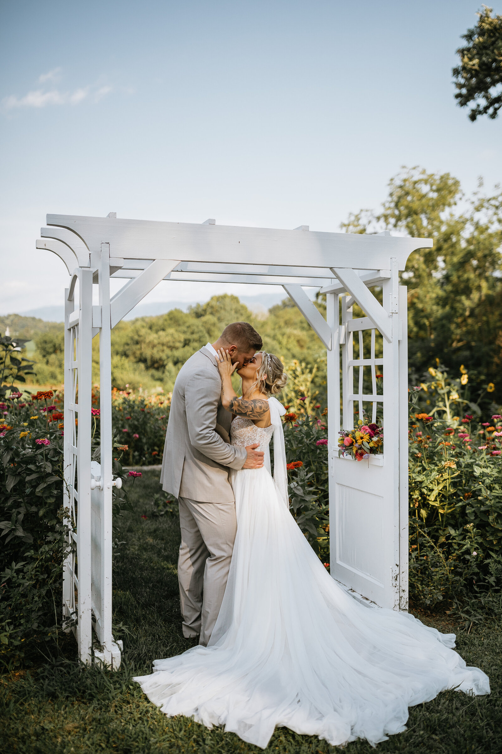 Greenwood-Oaks-Wedding-Photographer-Radiant-Mountain-Media-7