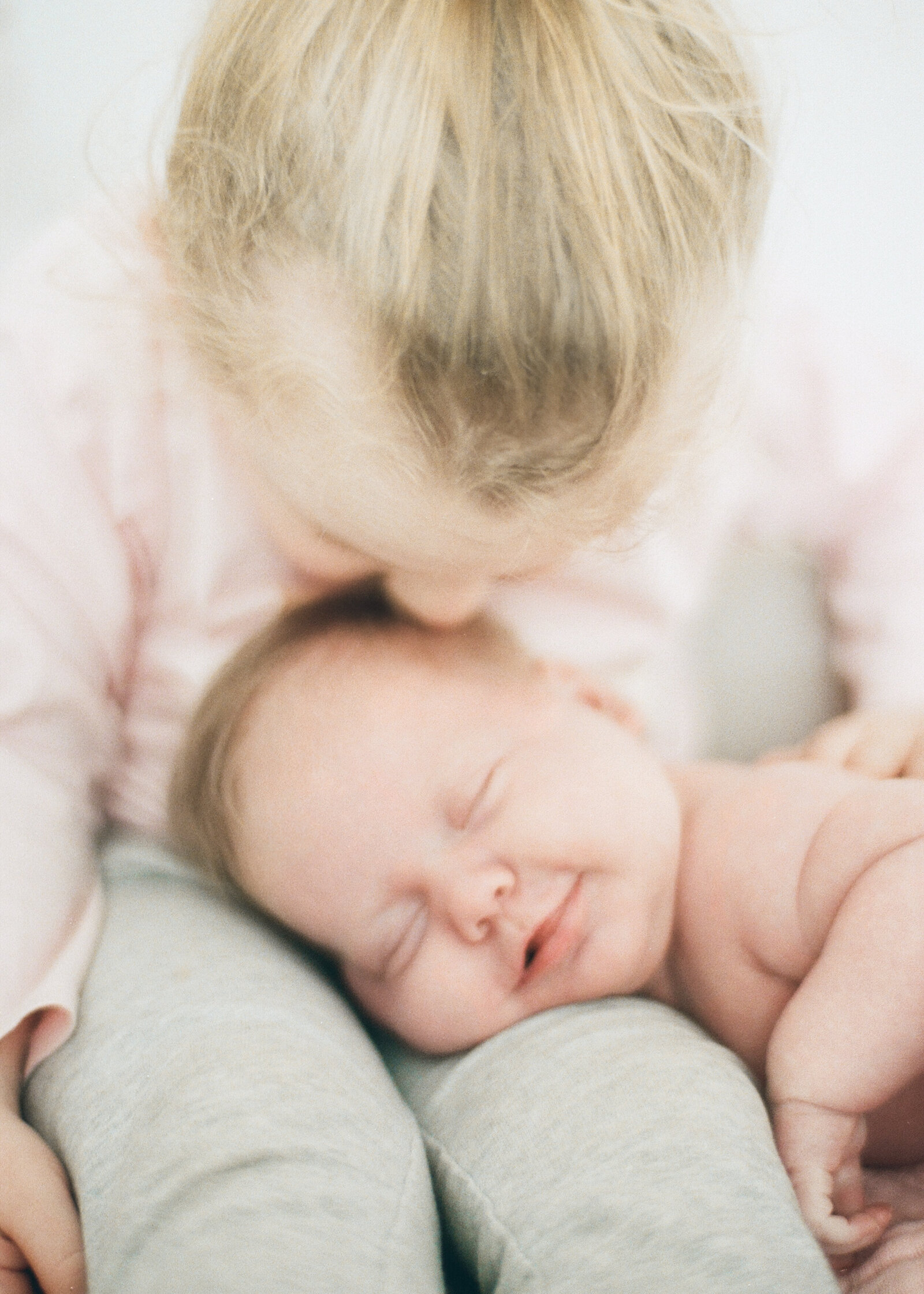 newborn_film_photographer1