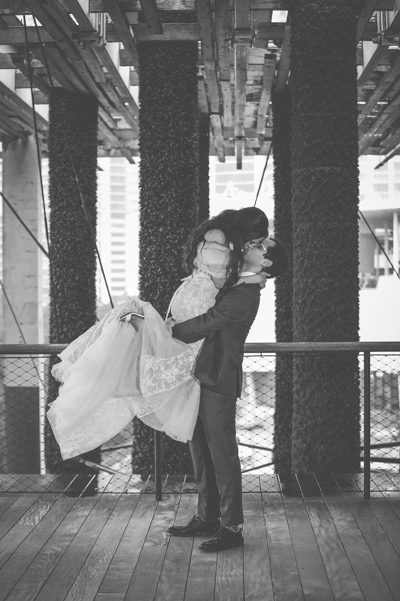 bride-groom-perez-art-museum-wedding-2