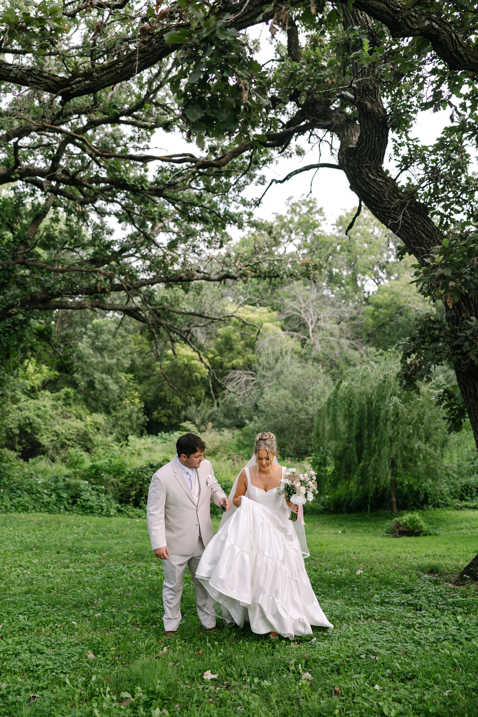 Alex-McCrary-Photography-Andrea-Blake-Wedding-Hilton-Garden-Inn-Cedar-Falls-Iowa-54