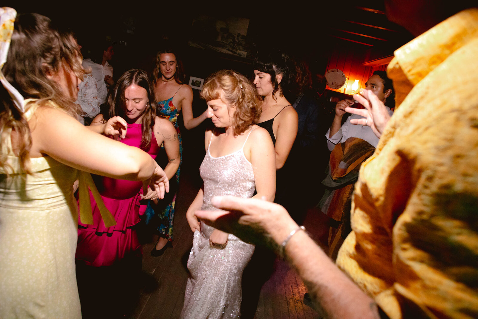 Jess-Buckley-Photo-FILM-Wedding-Coast-Lodge-81