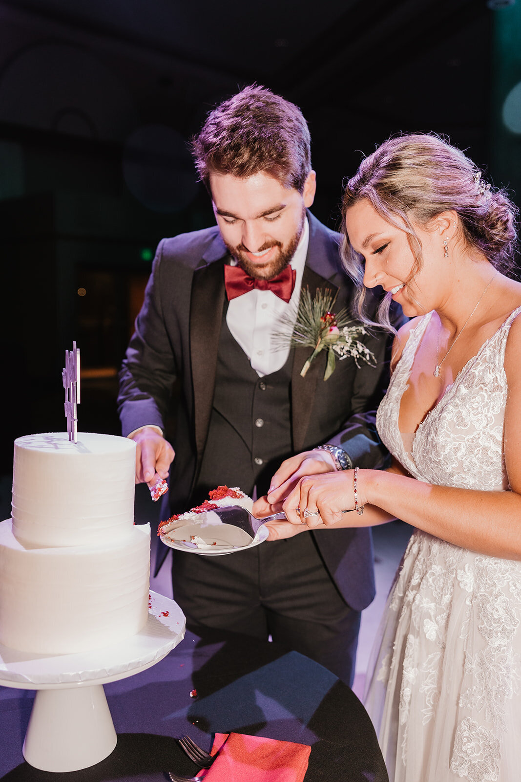 Hanna&Ryanr-MKP-MichiganWeddingPhotographer-413
