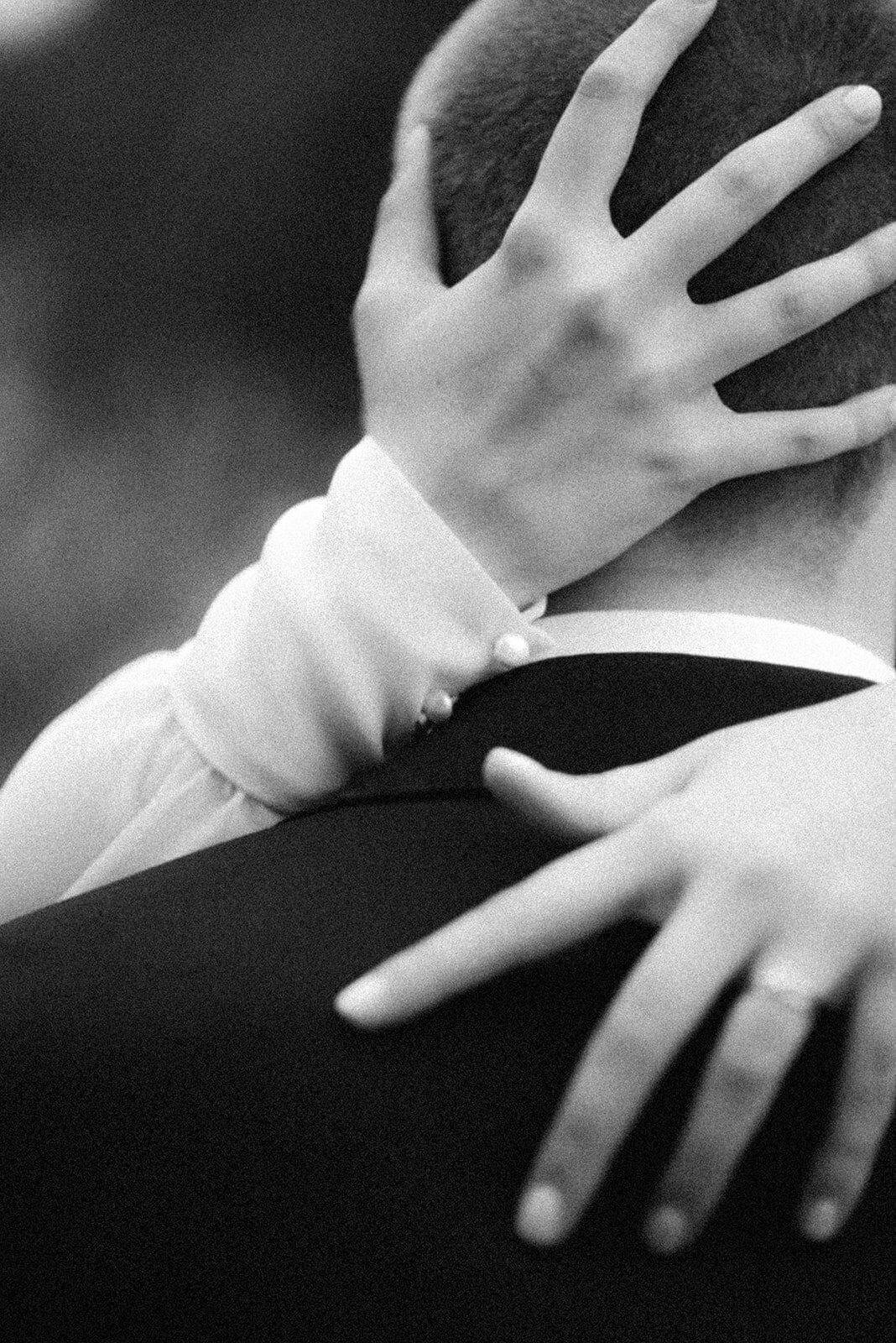 Wedding photo of an Intimate and romantic wedding  photography session in Porvoo by photographer Hannika Gabrielsson