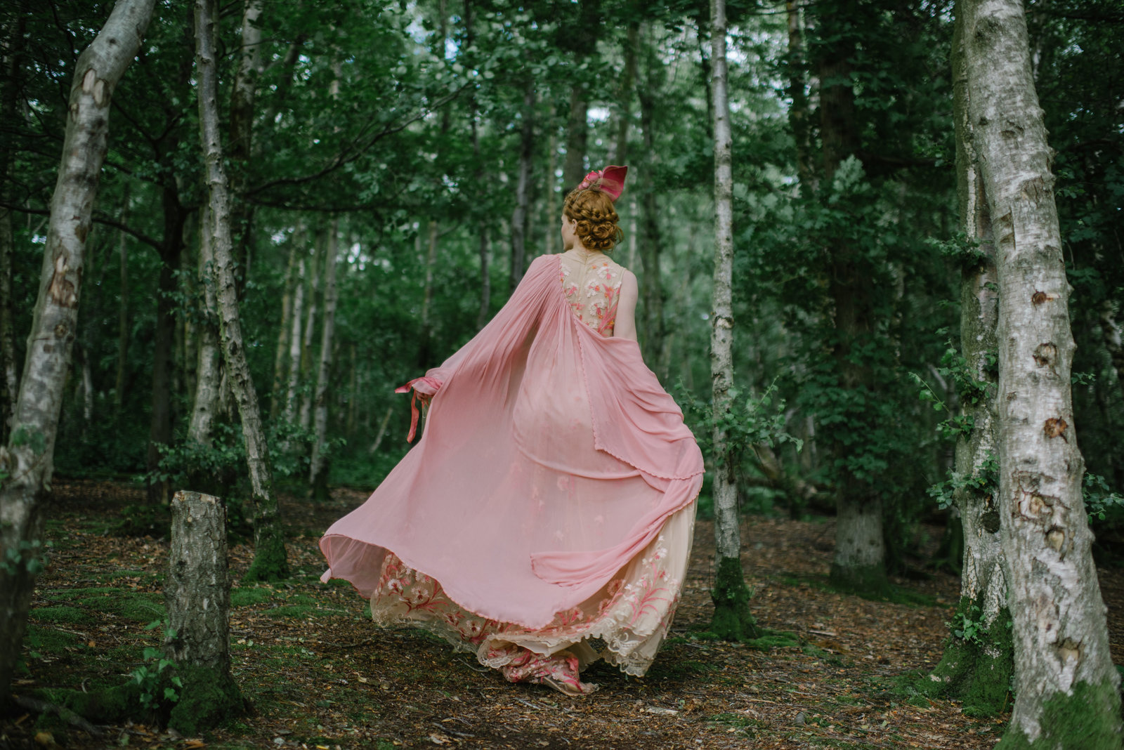 Fragonard_coral_pink_nude_embroidered_tulle_wedding_dress_JoanneFlemingDesign_JMS (26)web