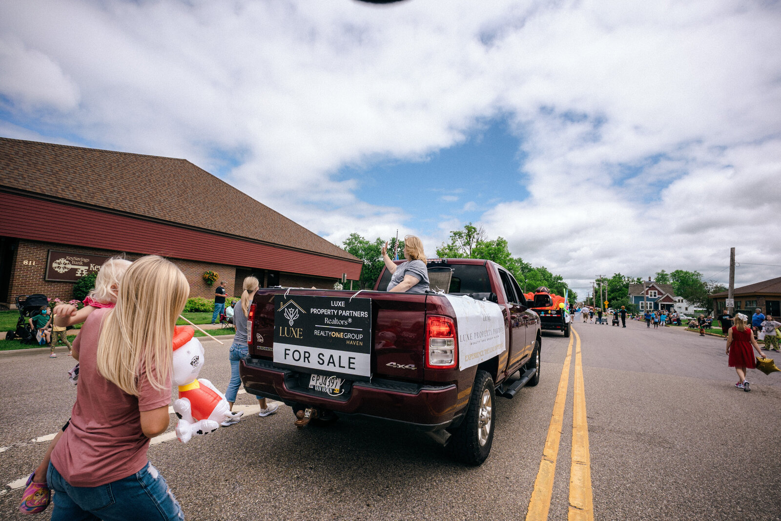 Parade-13