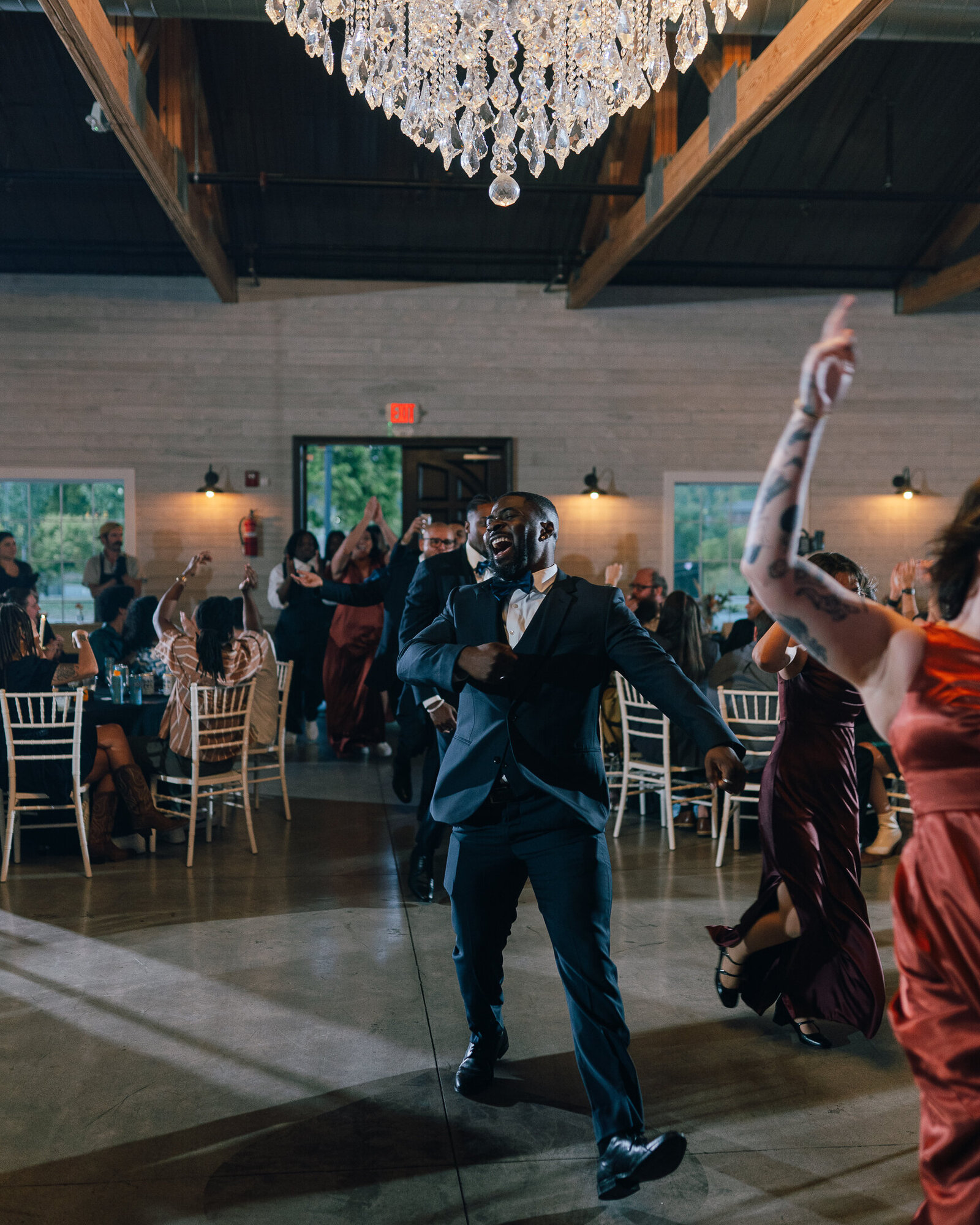 Saenz The Farmhouse KC Event Venue Wedding316