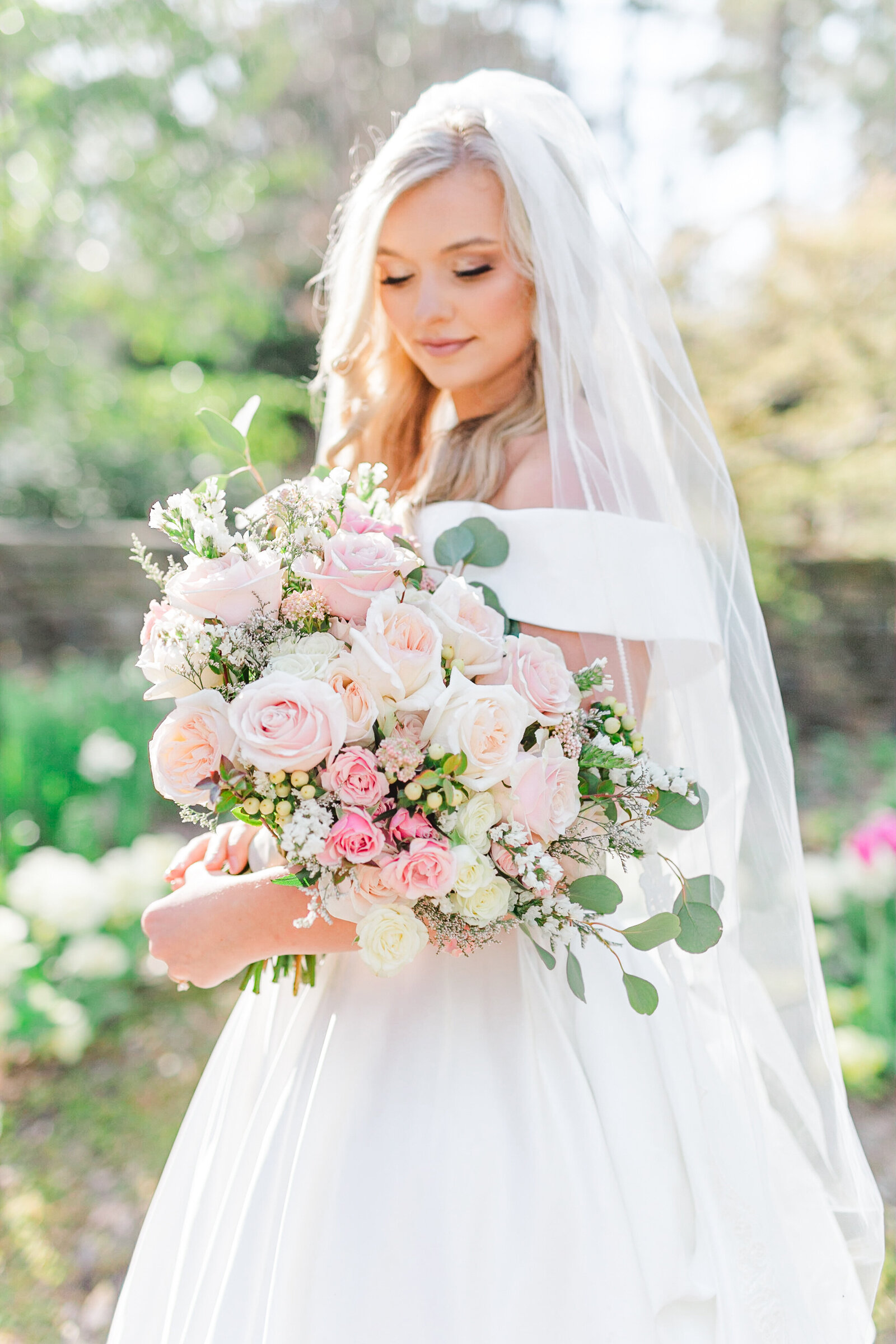 Alabama Wedding Photographer - Lauren Elliott Photography - Cheslees Bridals at The Botanical Gardens-0408