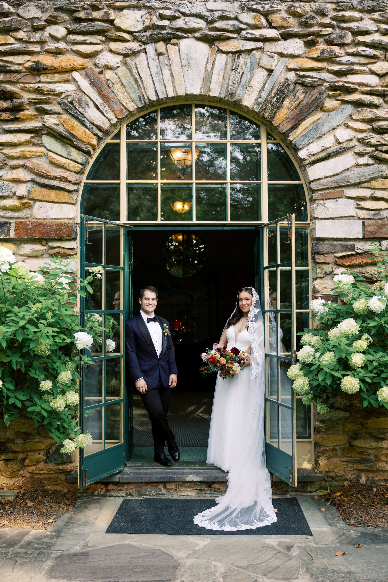 Victoria  Ethans Wedding_The Graylyn Estate Hotel NC Wedding Venue_NC Wedding Photographers_0080